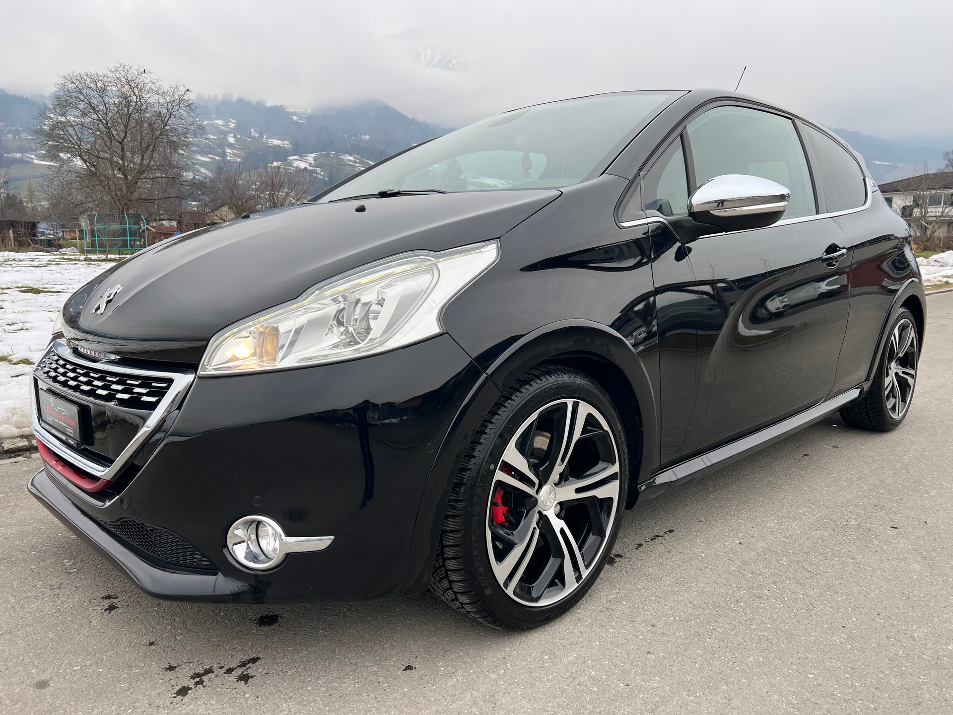 PEUGEOT 208 1.6 Turbo GTi-image-0