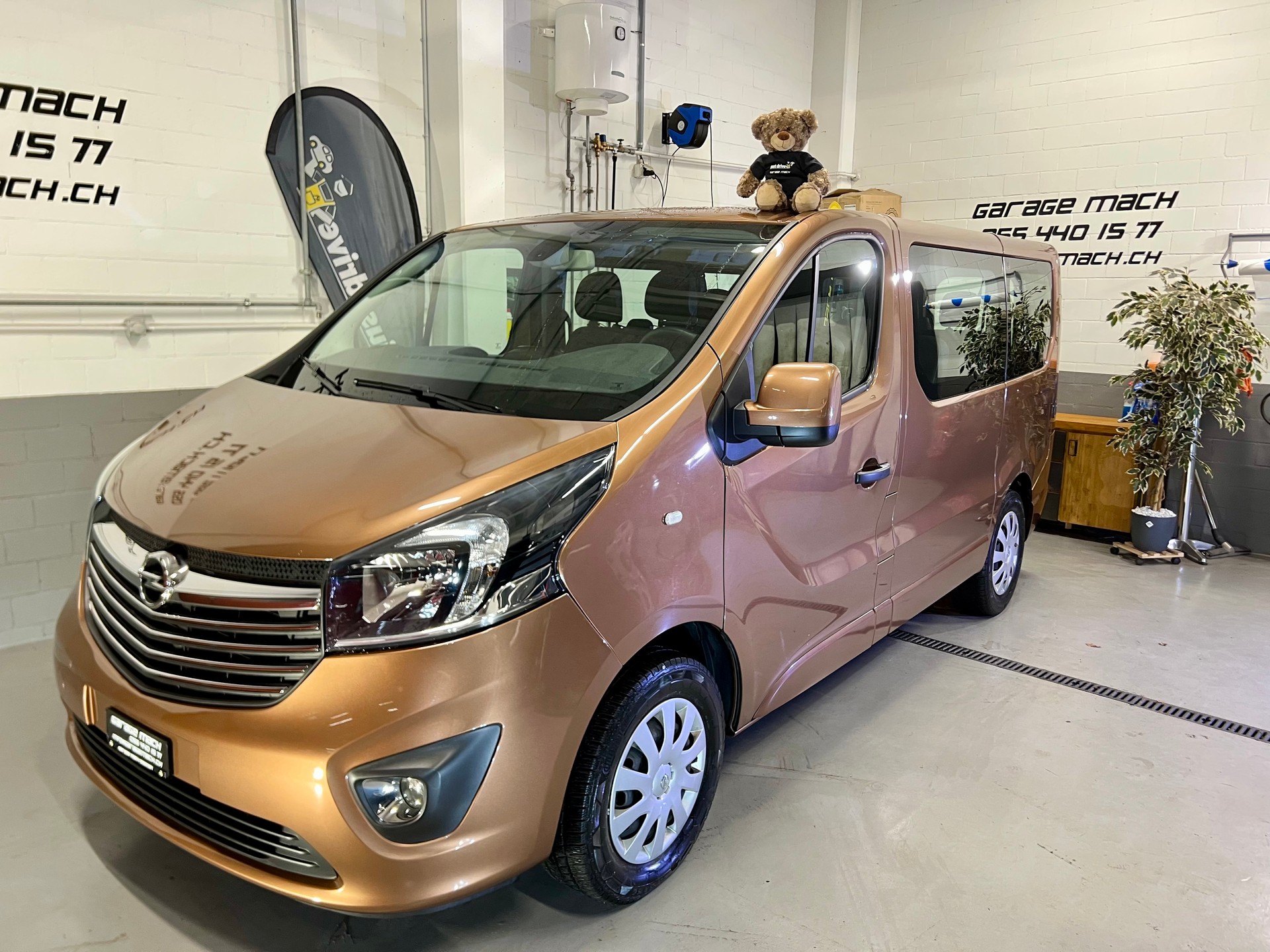 OPEL Vivaro 1.6 CDTI 2.7t L1H1 9-Plätzer ✔️-image-0