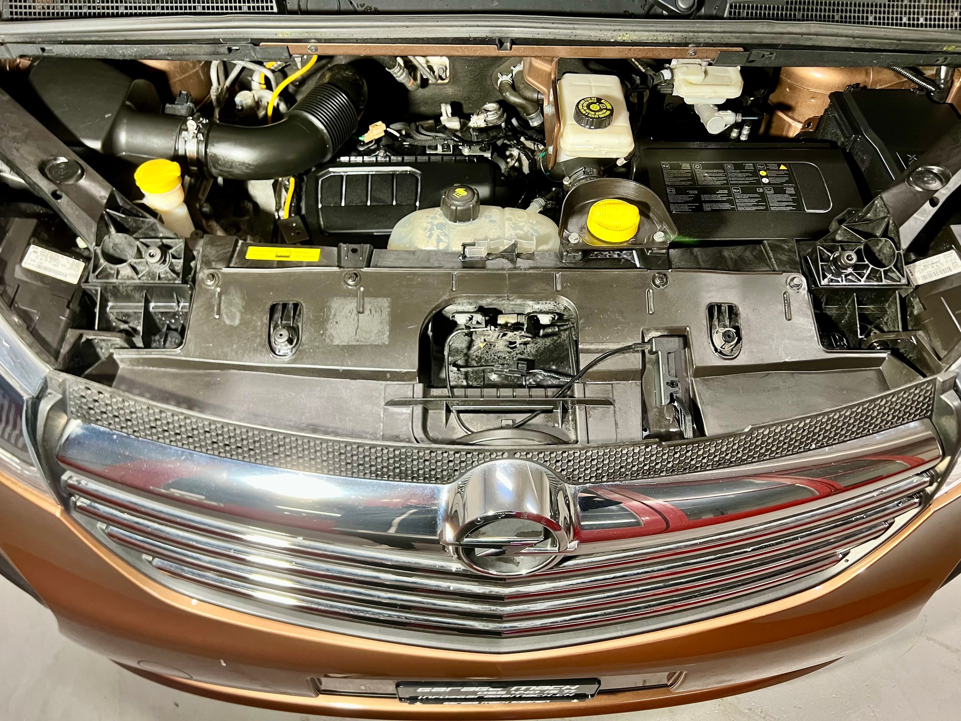 OPEL Vivaro 1.6 CDTI 2.7t L1H1 9-Plätzer ✔️-image-2