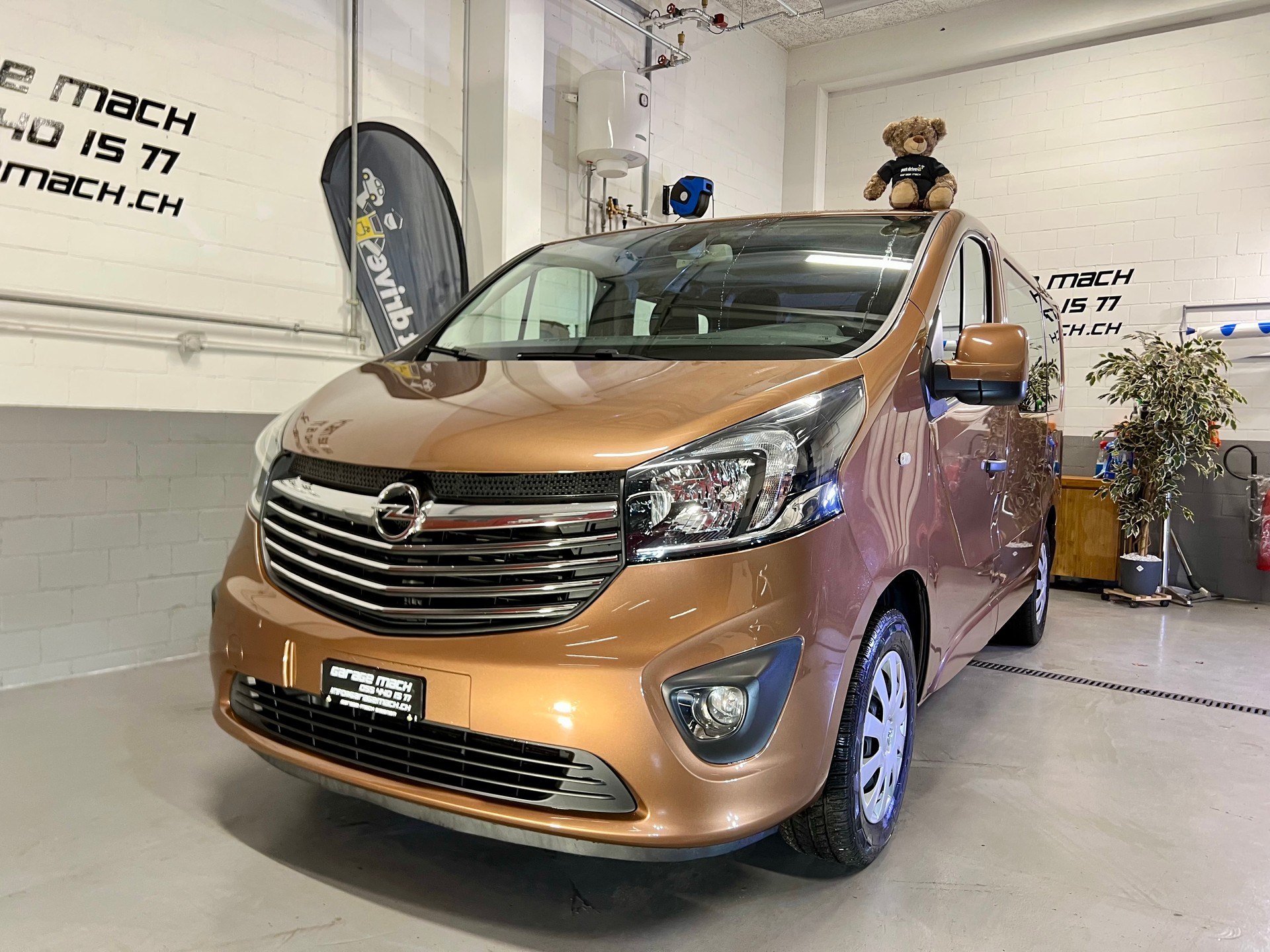 OPEL Vivaro 1.6 CDTI 2.7t L1H1 9-Plätzer ✔️-image-1