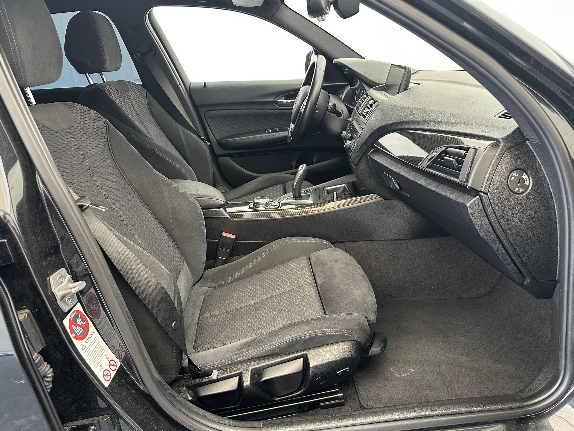 BMW 118i M-Sport CH FAHRZEUG-image-10