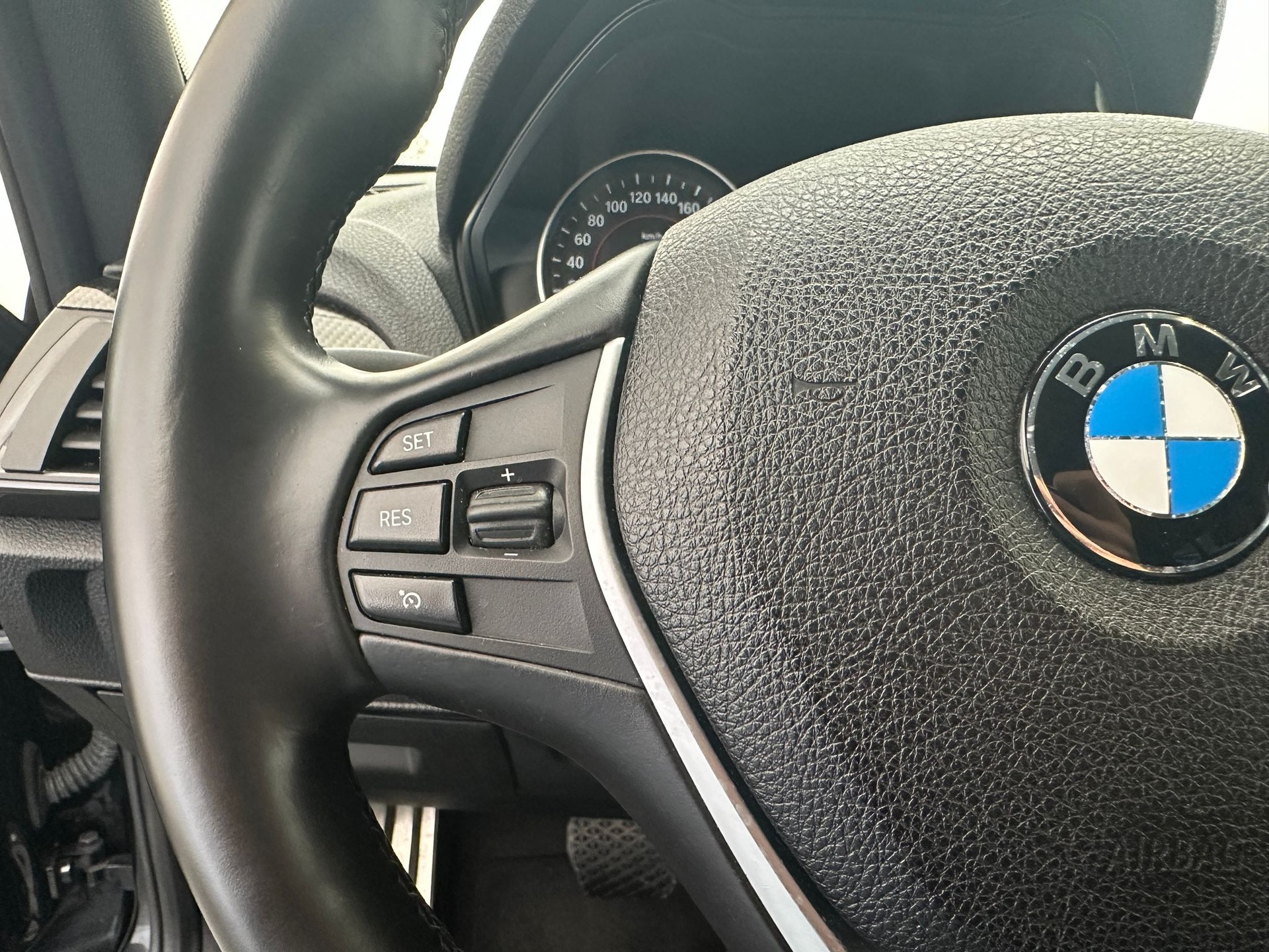 BMW 118i M-Sport CH FAHRZEUG-image-15