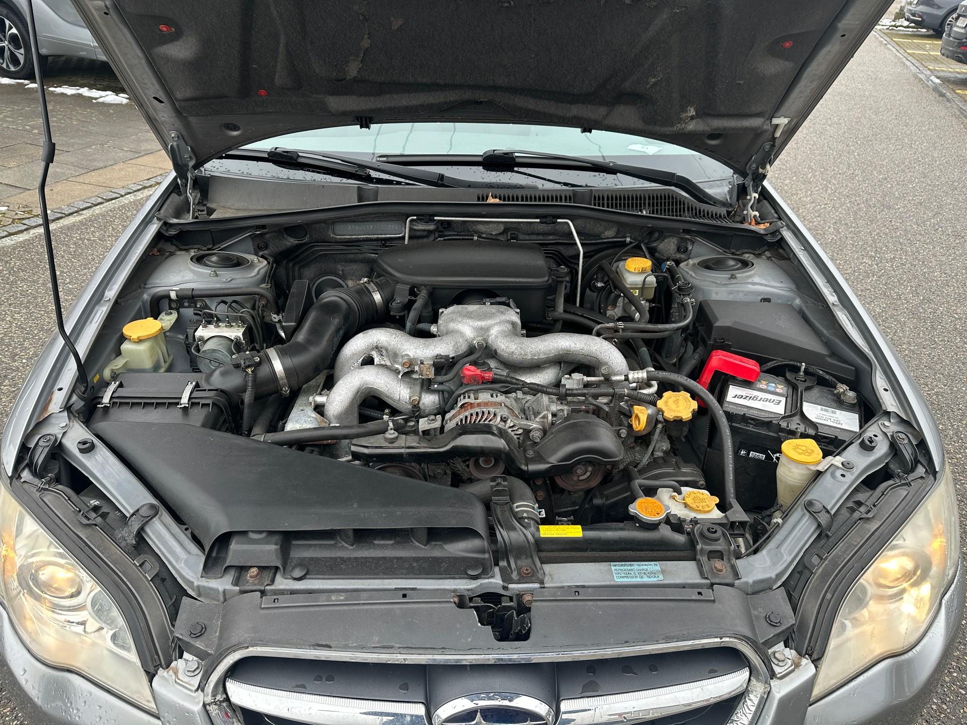 SUBARU Legacy 2.0R AWD ** Automatic ** Frisch Ab MFK**-image-13