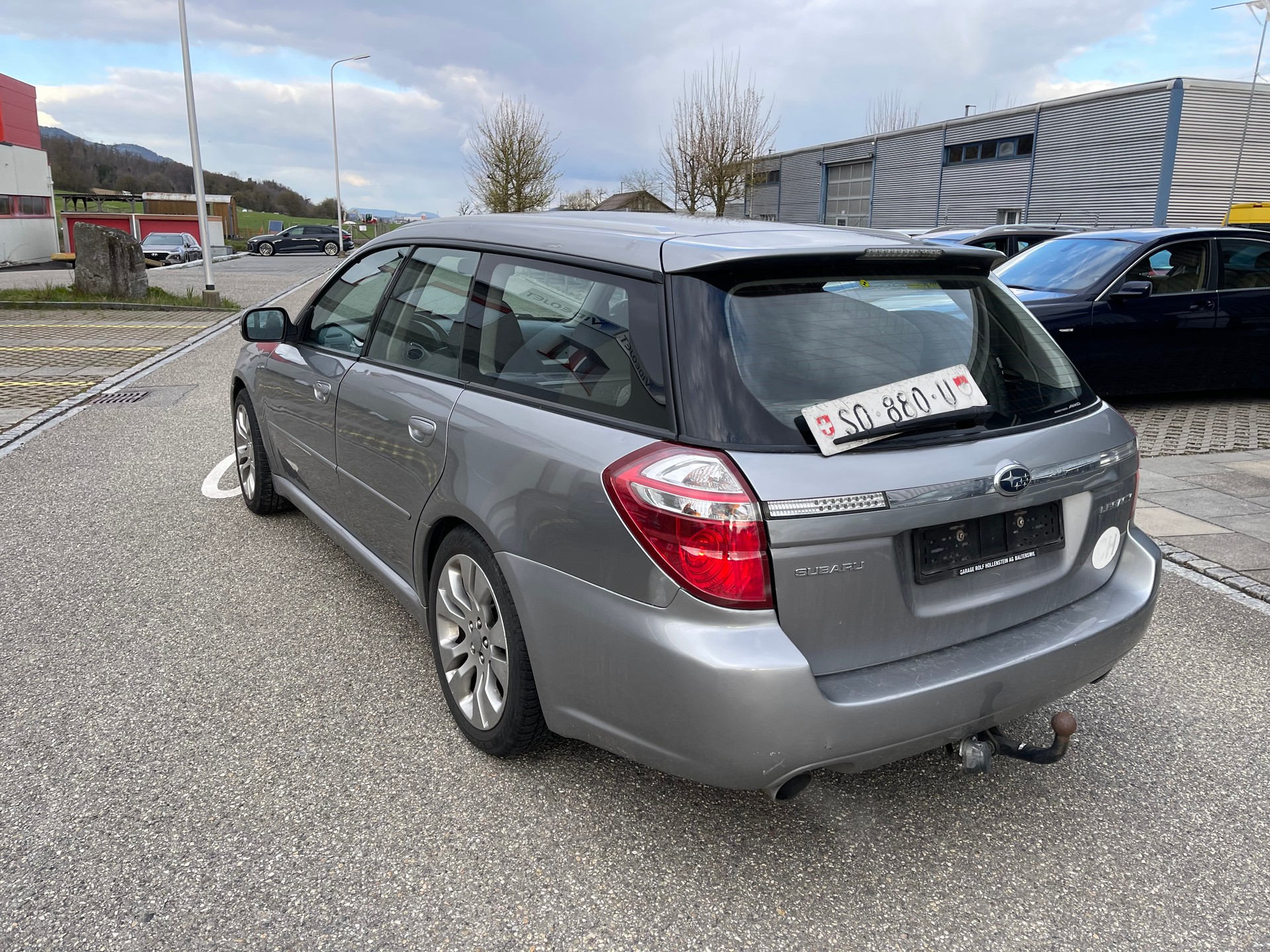 SUBARU Legacy 2.0R AWD ** Automatic ** Frisch Ab MFK**-image-5