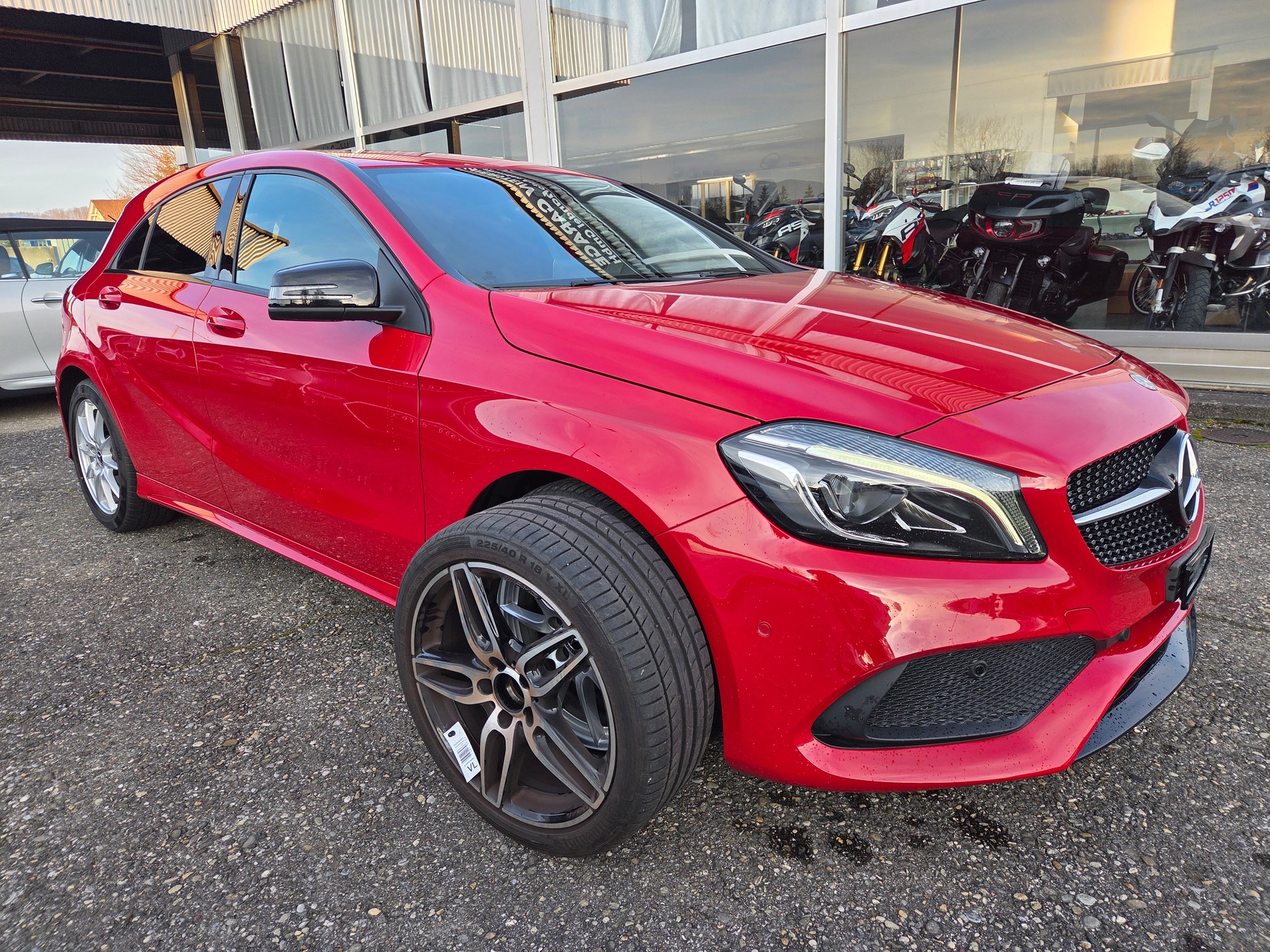 MERCEDES-BENZ A 250 Active Star 4Matic 7G-DCT