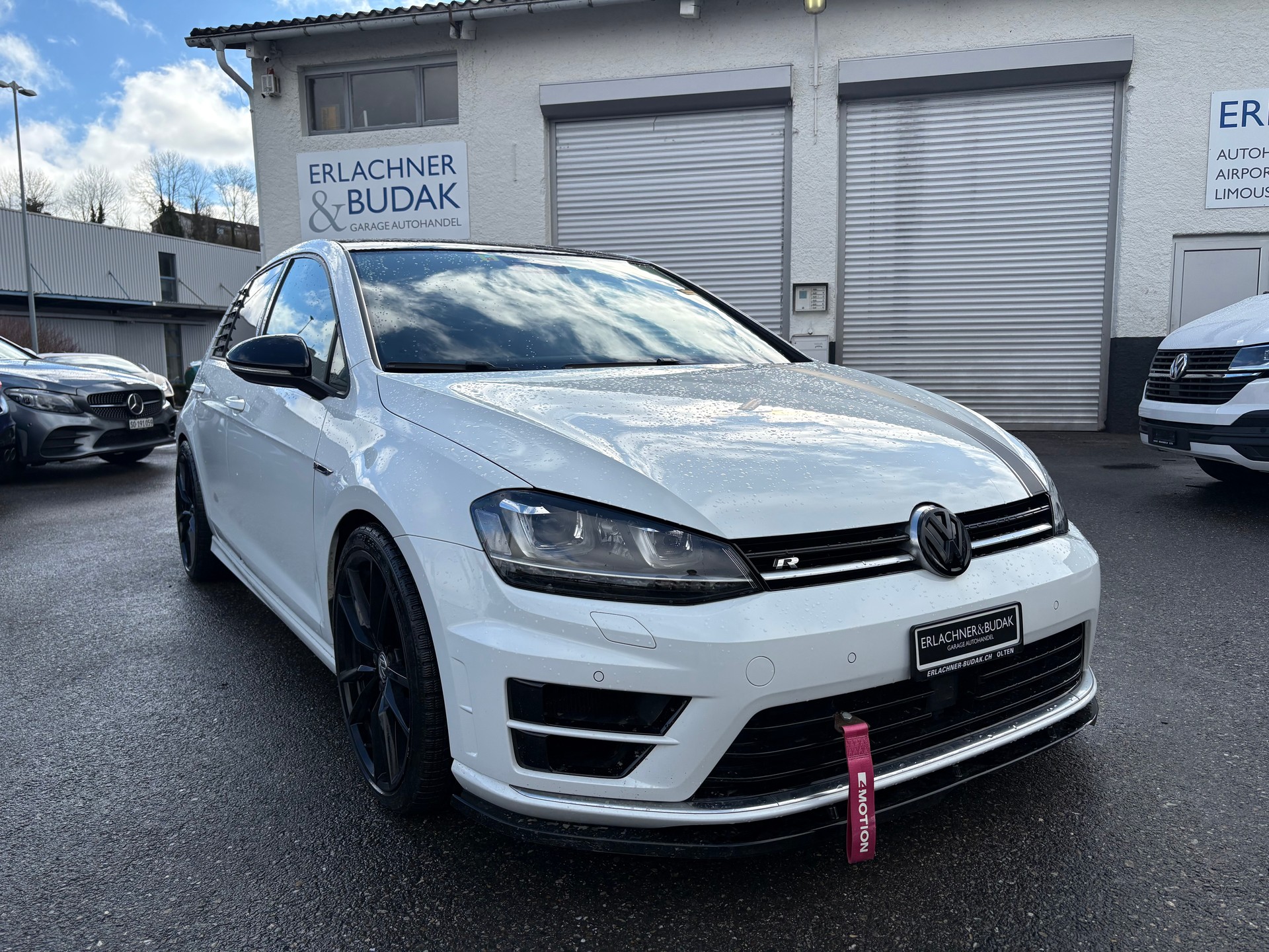 VW Golf 2.0 TSI R 4Motion DSG-image-0
