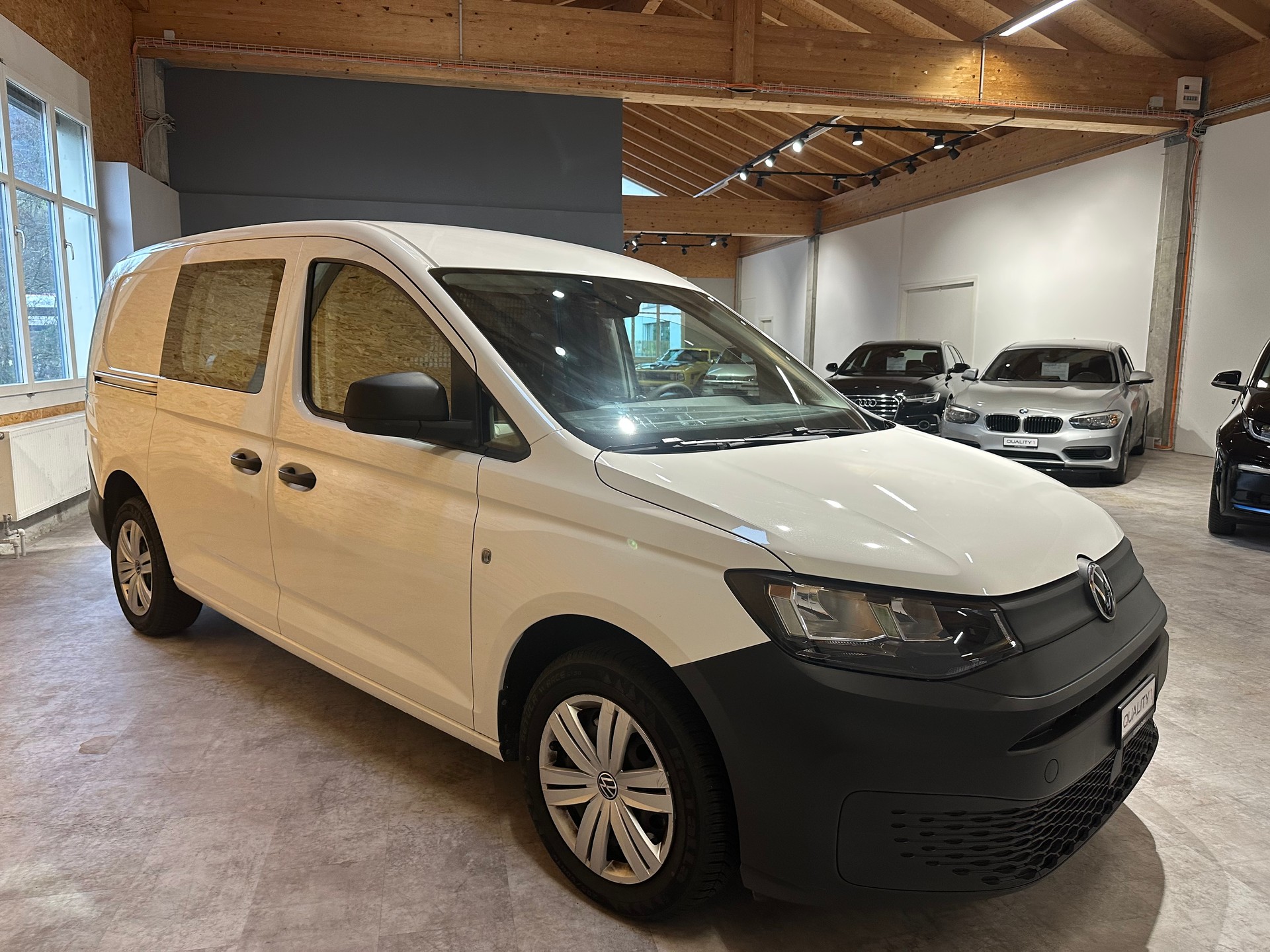 VW Caddy Cargo Maxi 2.0TDI/Inkl. fortlaufende Werksgarantie bis Ende Juli 2026!-image-9