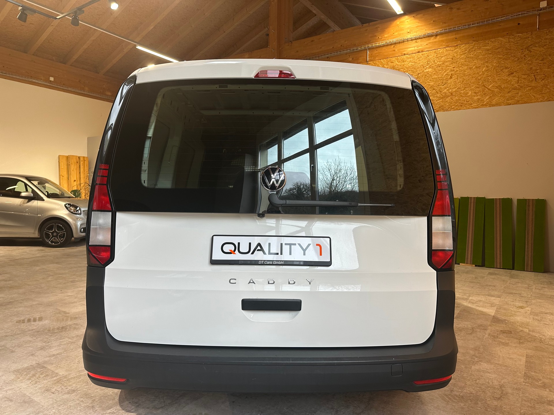 VW Caddy Cargo Maxi 2.0TDI/Inkl. fortlaufende Werksgarantie bis Ende Juli 2026!-image-4