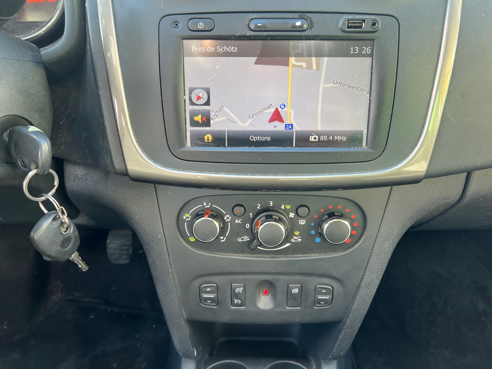 DACIA Sandero Tce 90 Stepway Ambiance-image-14