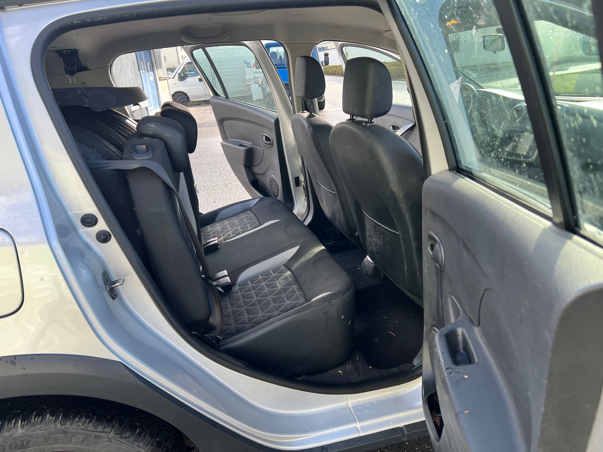 DACIA Sandero Tce 90 Stepway Ambiance-image-11