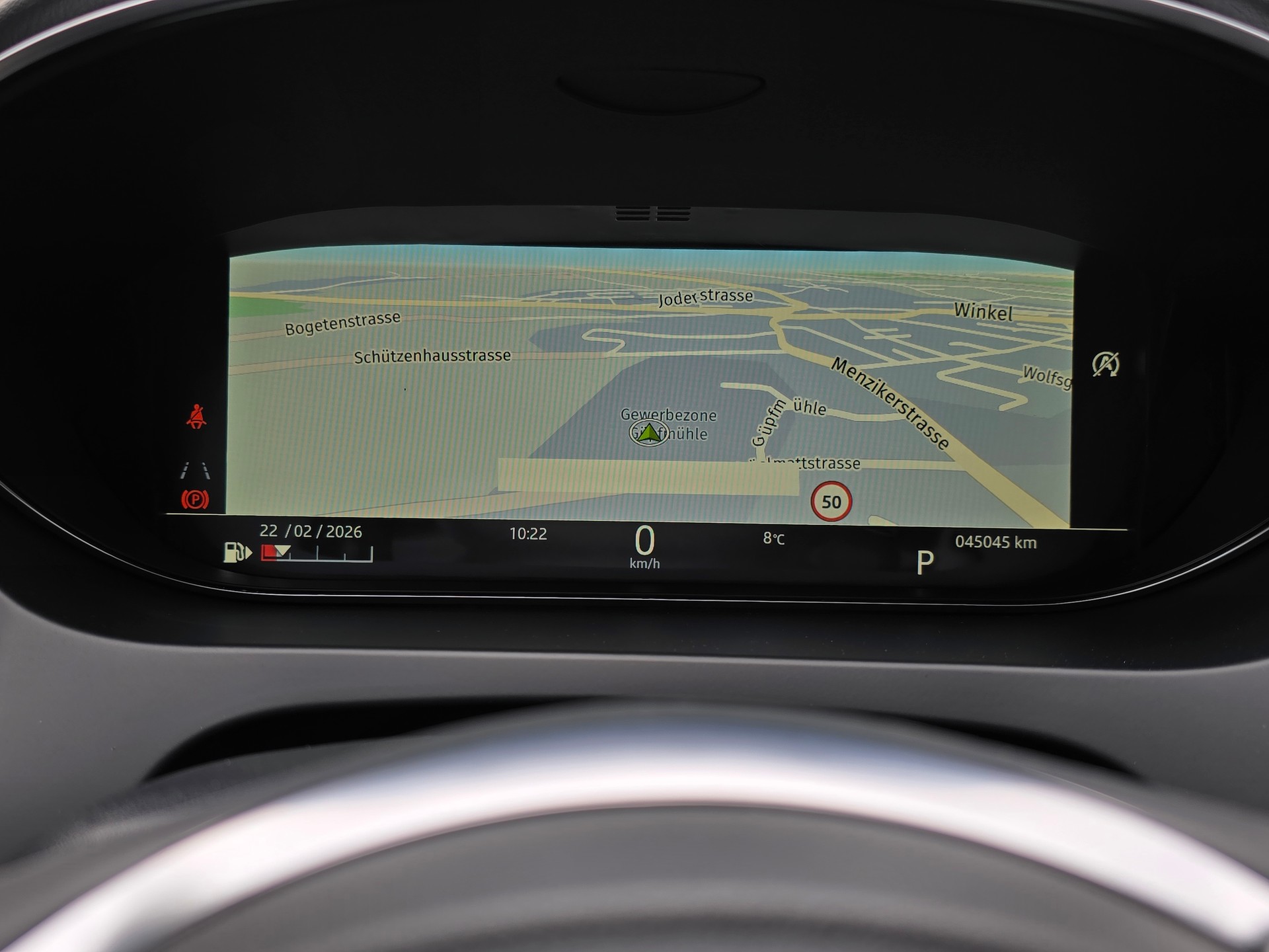 JAGUAR E-Pace 2.0d D150 R-Dynamic S AWD Automatik-image-17