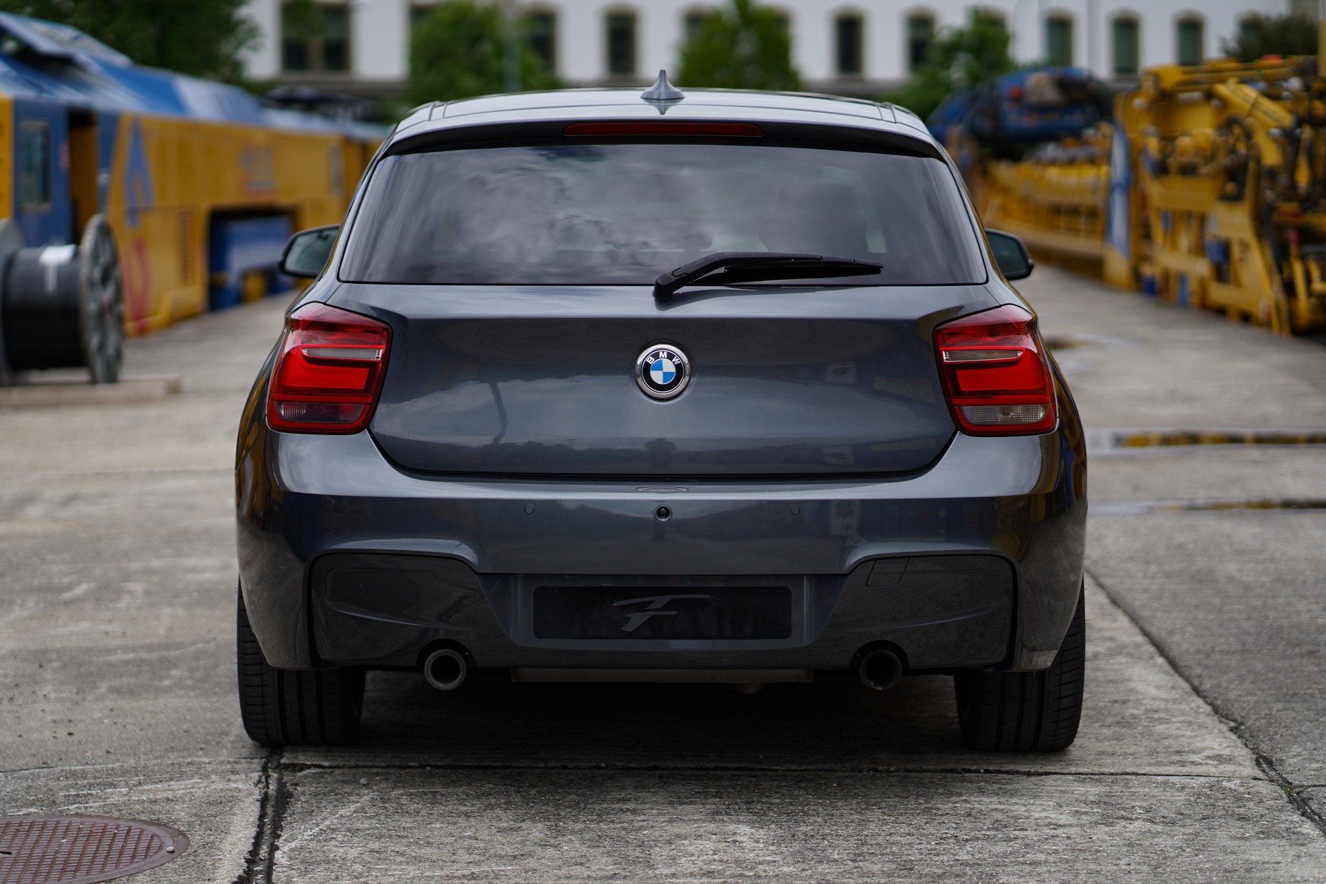 BMW M135i xDrive Steptronic-image-3