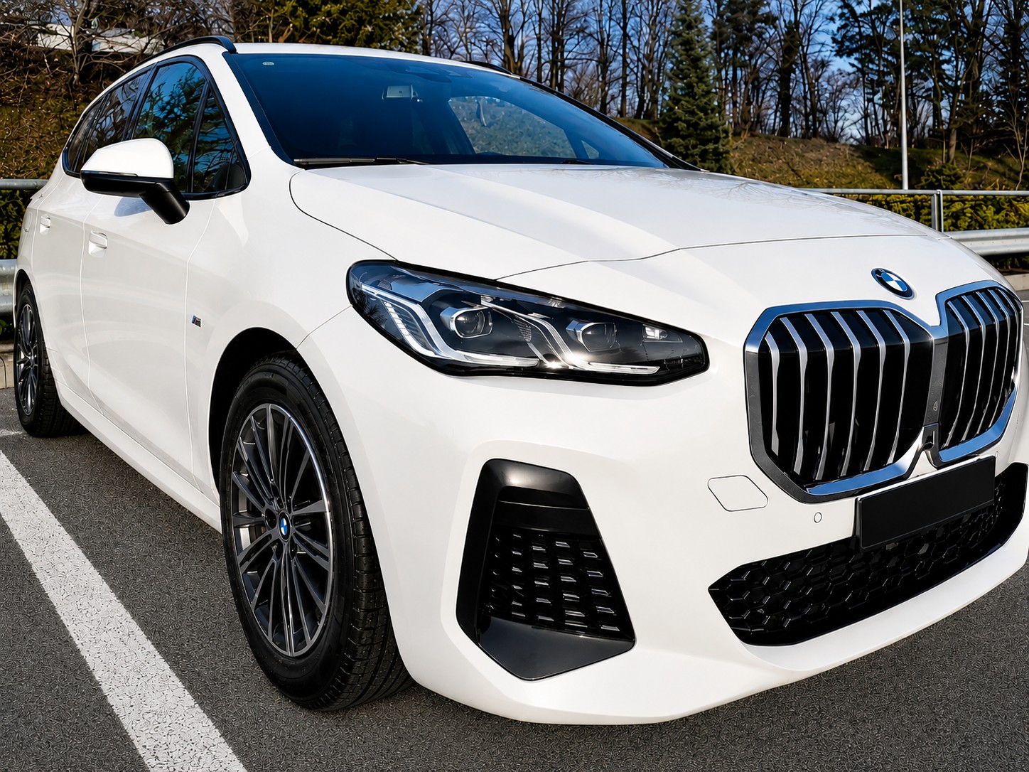BMW BMW 223d xDrive M Sport 197 ch – Toit panoramique – Très équipée-image-1