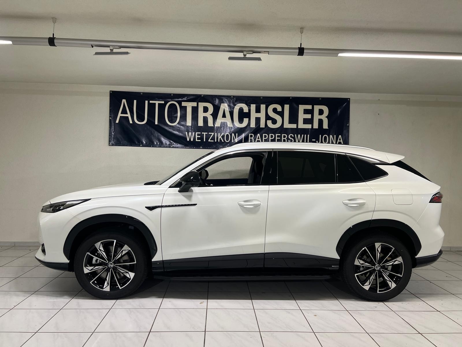 MG HS 1.5 T PHEV Luxury-image-6