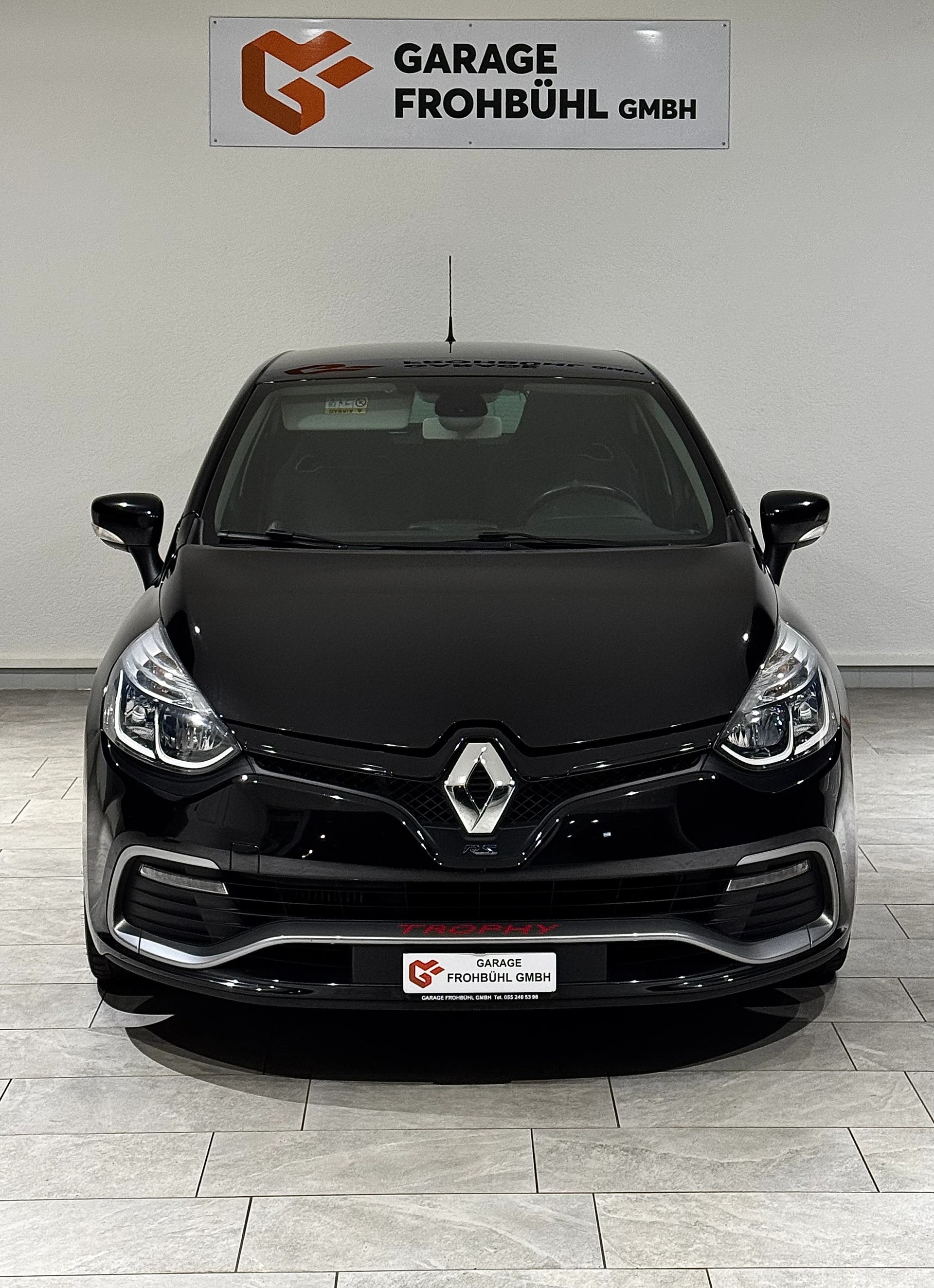 RENAULT Clio 1.6 T RS 220 Trophy EDC-image-1