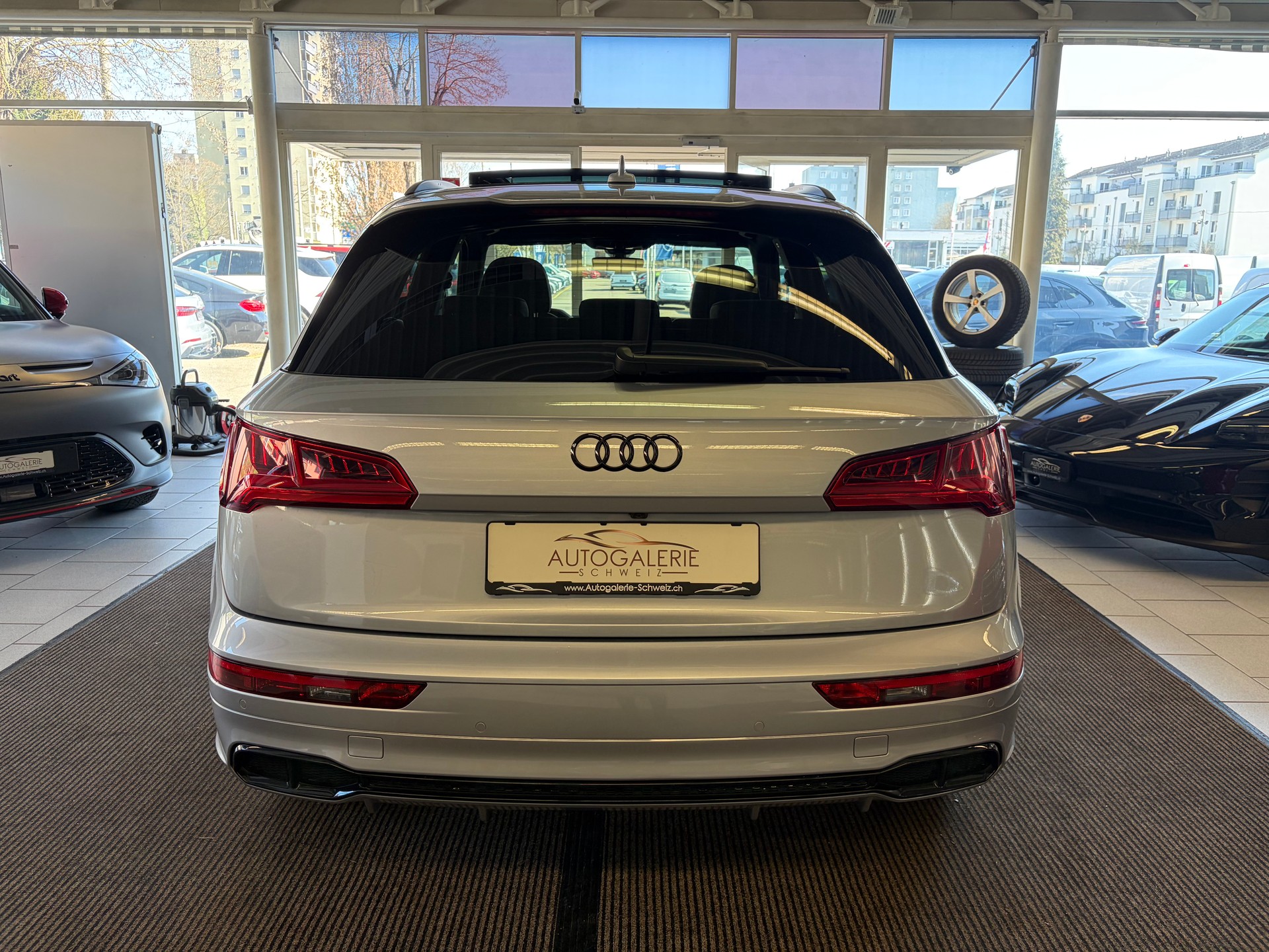 AUDI SQ5 TDI quattro | CH | Sportsitz Plus | Panorama | Black Paket | HeadUp | Bang & Olufsen | Feinnappa | AHK-image-24