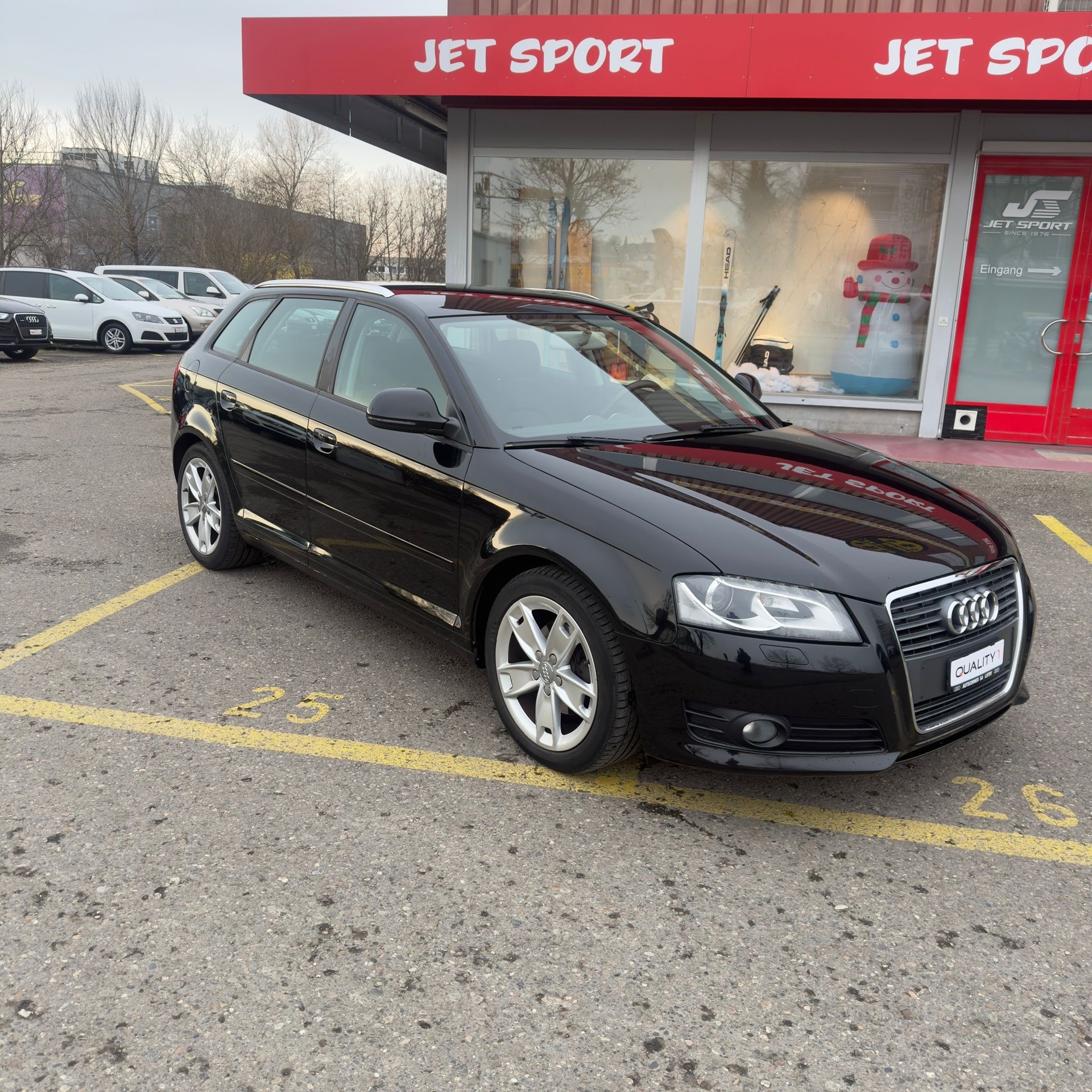 AUDI A3 Sportback 2.0 TDI Ambition-image-1