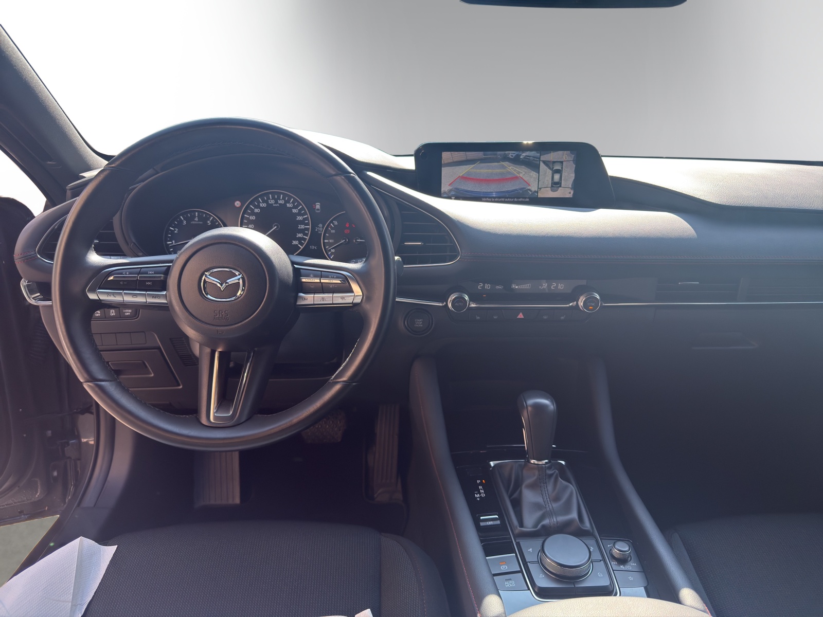 MAZDA 3 Hatchback SKYACTIV-X M Hybrid 186 Homura Automat-image-11