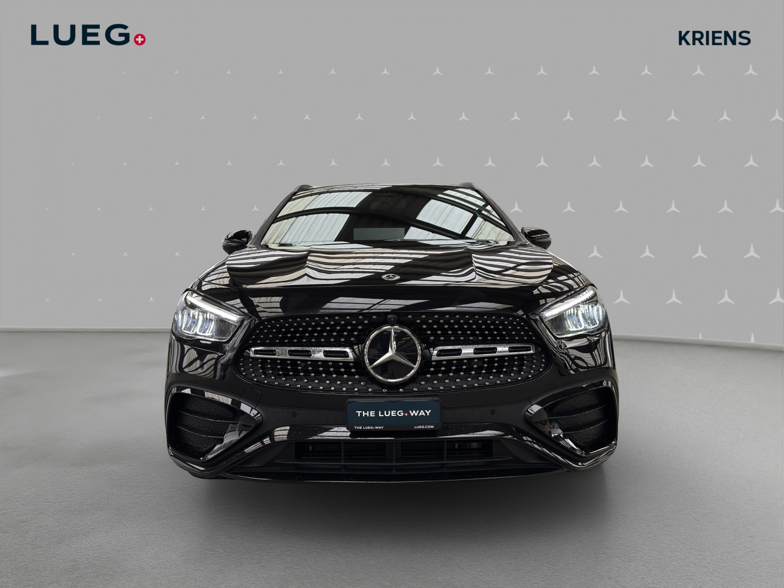MERCEDES-BENZ GLA 200 - AMG / DISTRONIC / 360 Grad Kamera / Soundsystem-image-7
