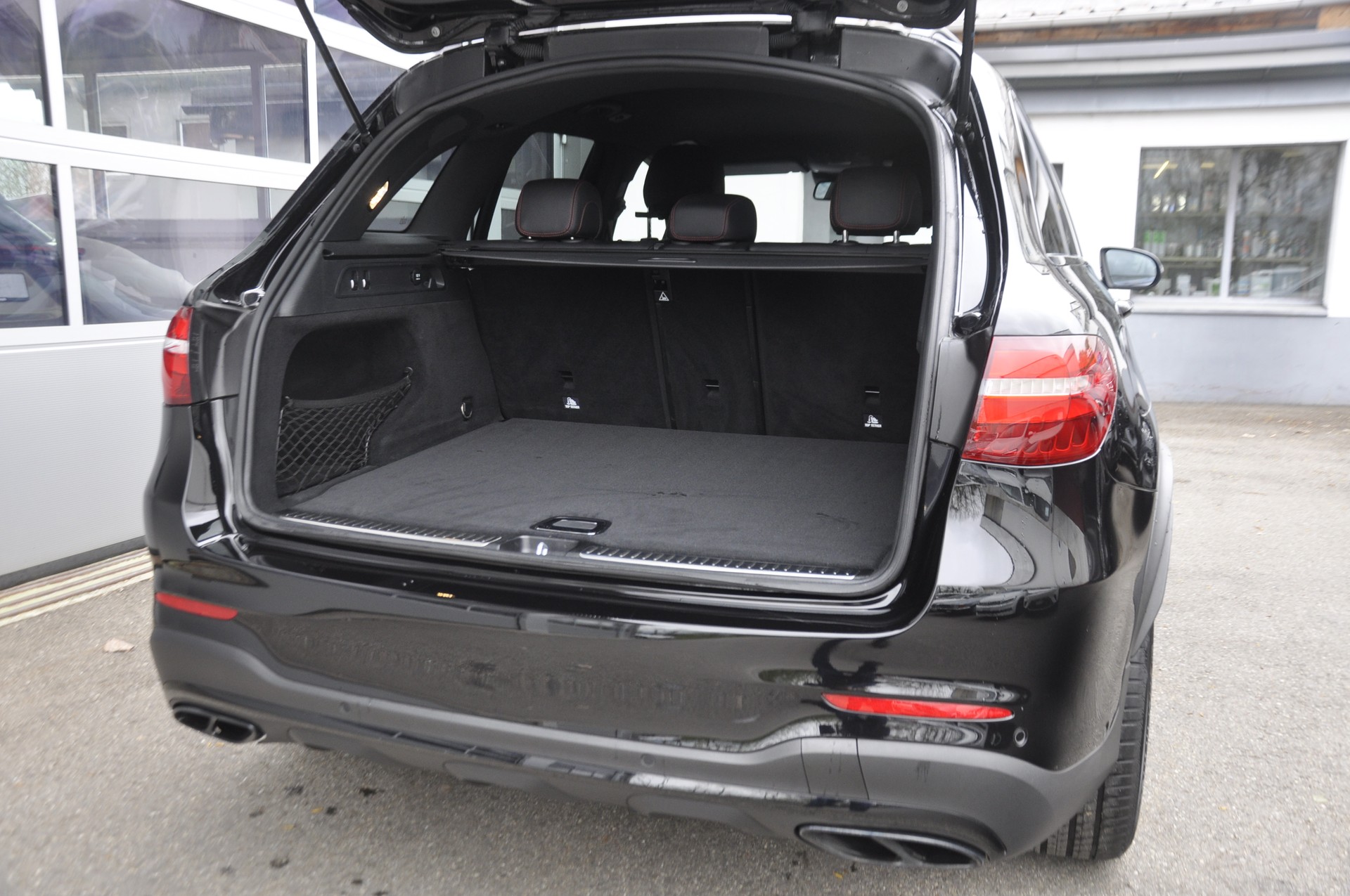 MERCEDES-BENZ GLC 43 AMG 4Matic 9G-Tronic-image-13