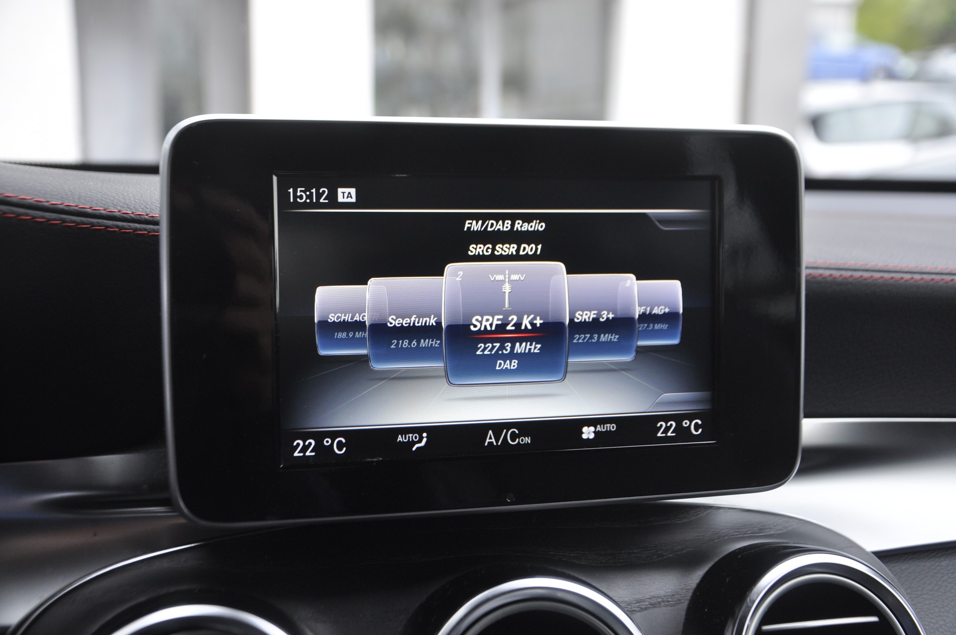 MERCEDES-BENZ GLC 43 AMG 4Matic 9G-Tronic-image-11