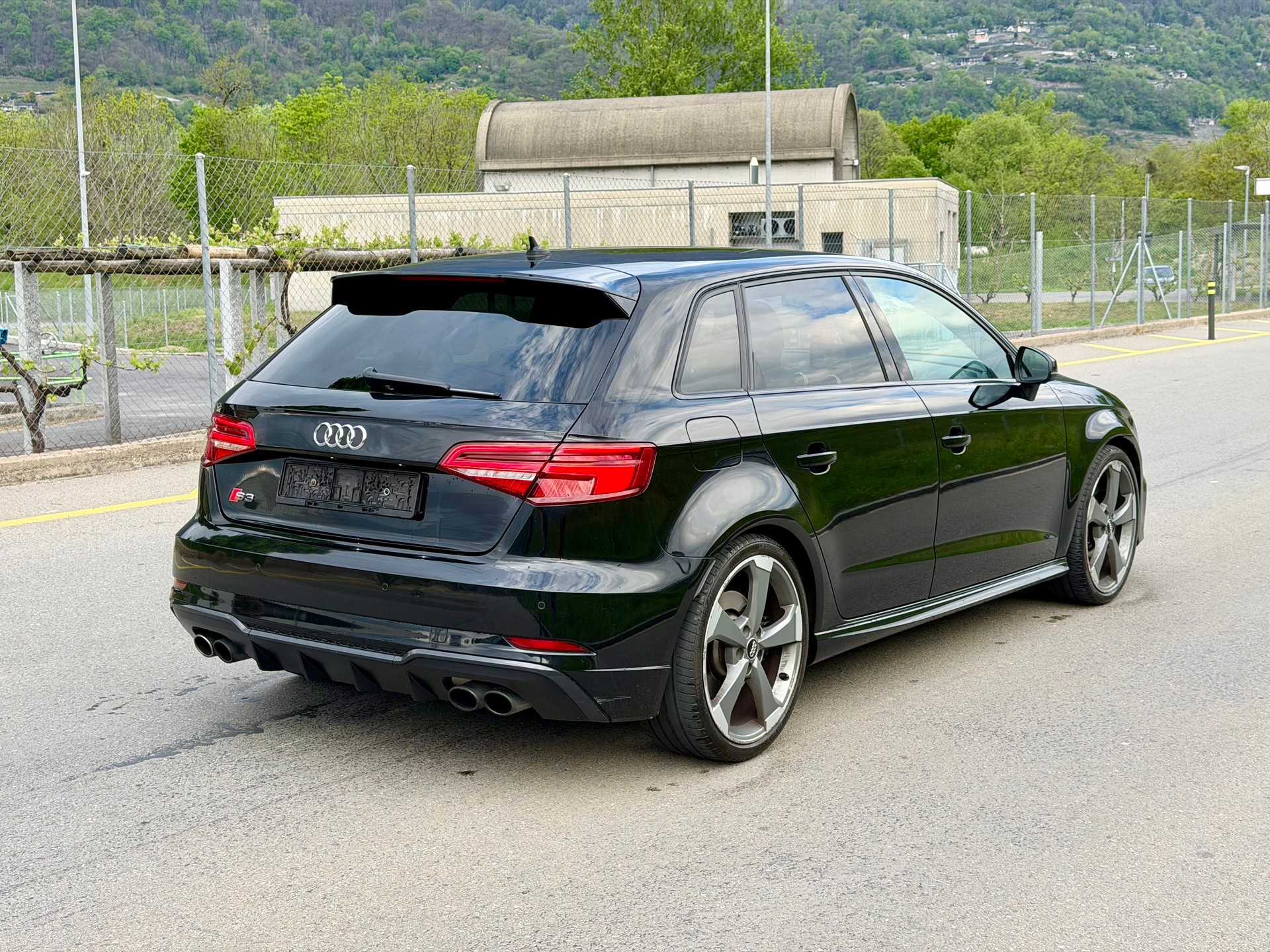 AUDI S3 Sportback 2.0 TFSI quattro S-tronic | Facelift | CH Auto Inkl. Garantie |-image-5
