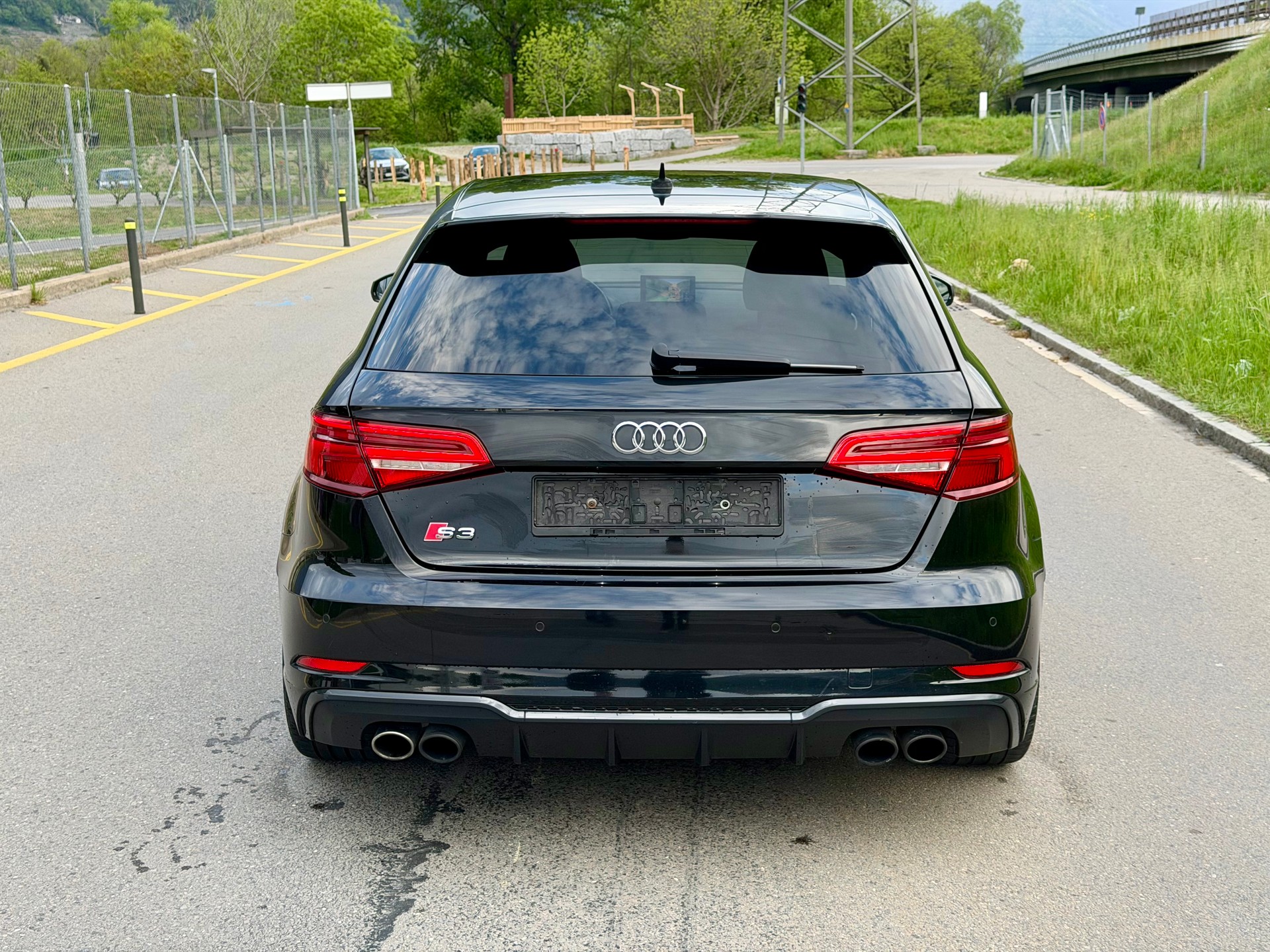 AUDI S3 Sportback 2.0 TFSI quattro S-tronic | Facelift | CH Auto Inkl. Garantie |-image-4