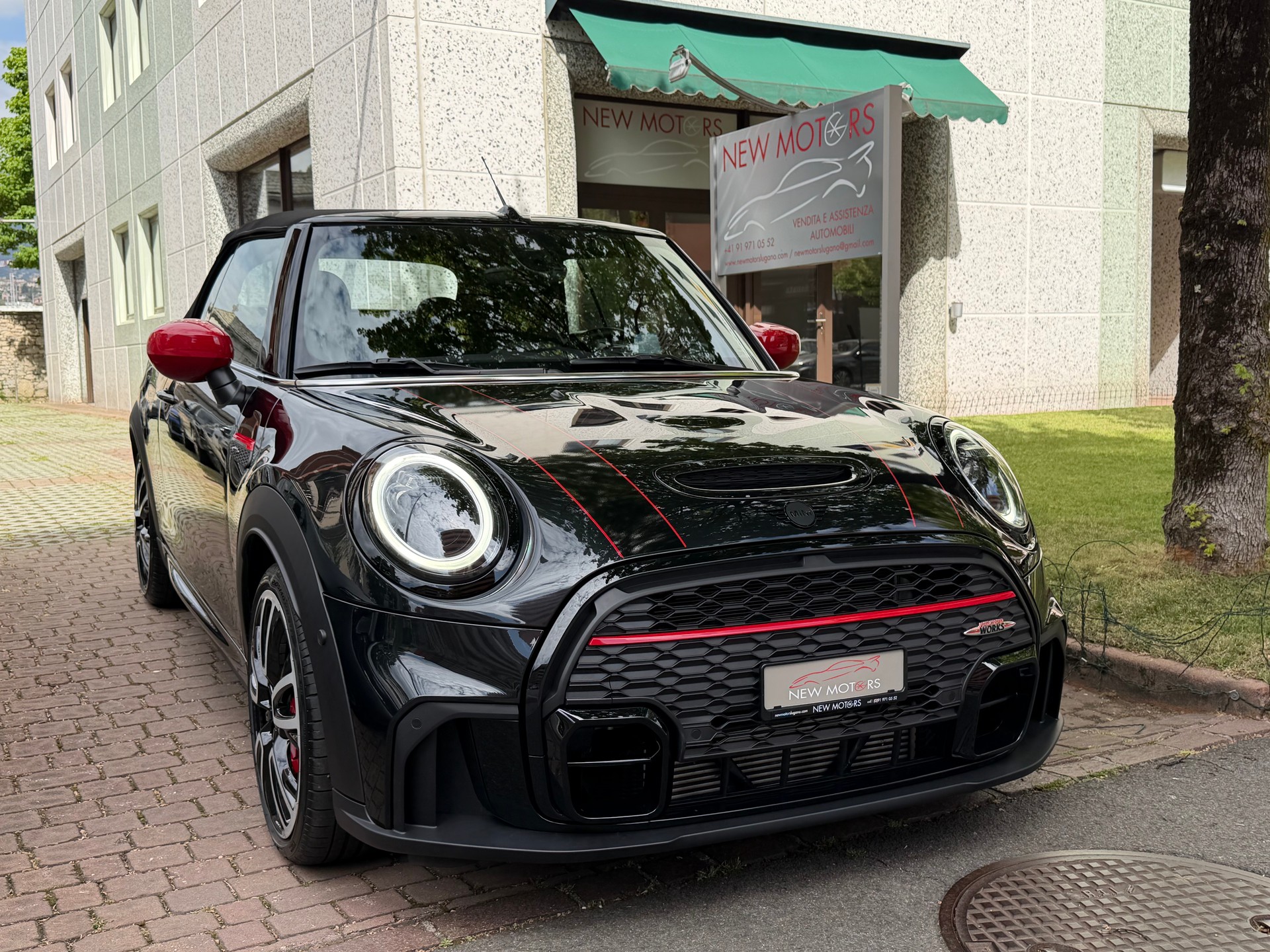 MINI Cooper John Cooper Works Cabriolet Steptronic