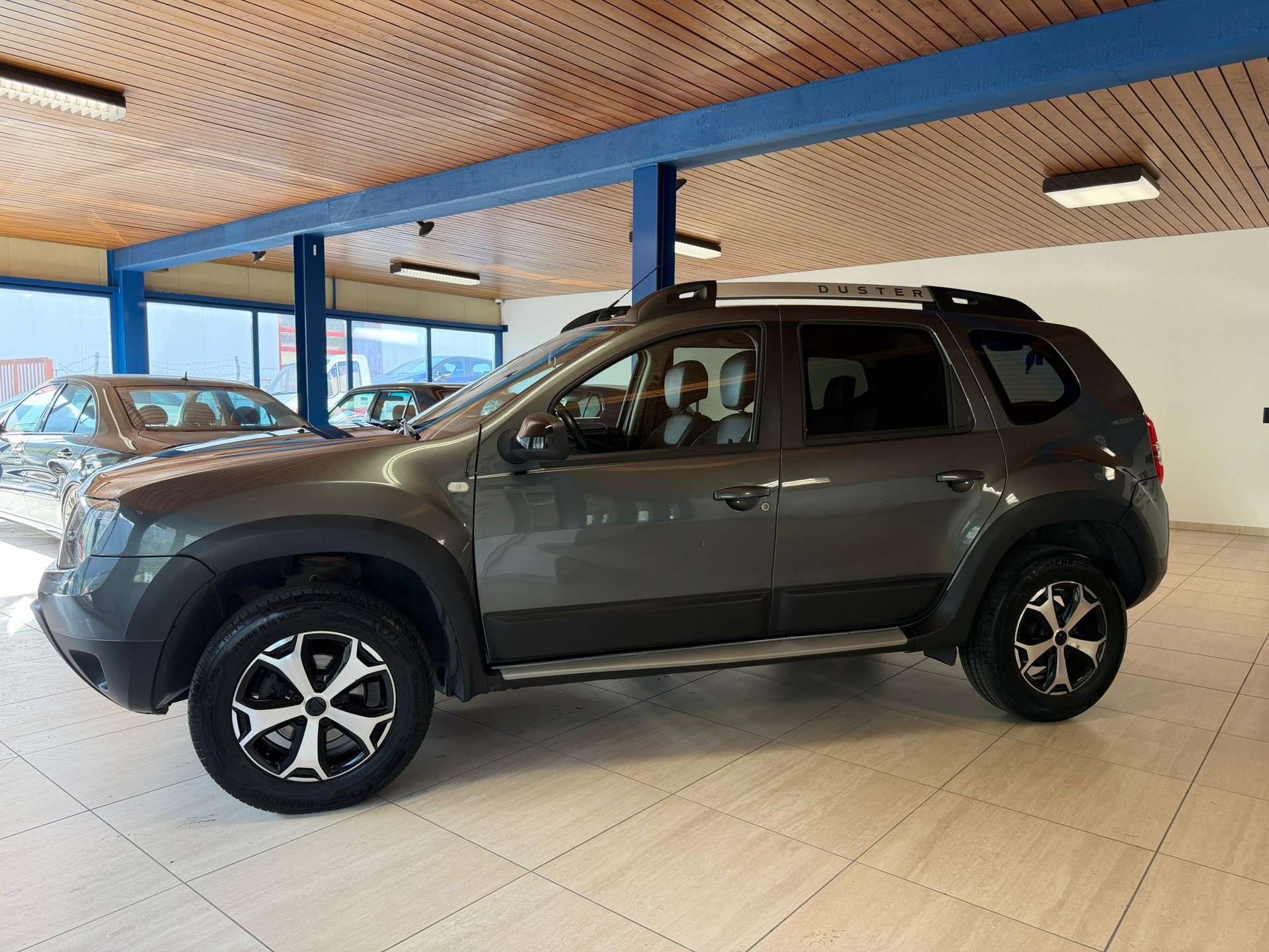 DACIA Duster 1.2 T Ambiance 4x4-image-6