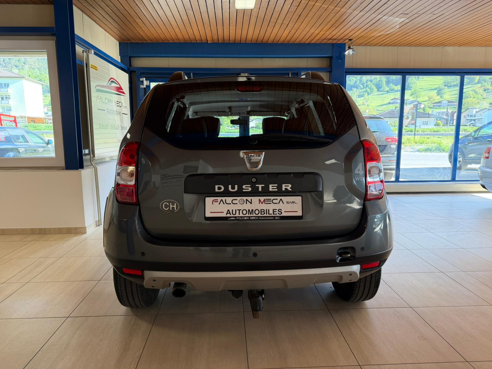 DACIA Duster 1.2 T Ambiance 4x4-image-9