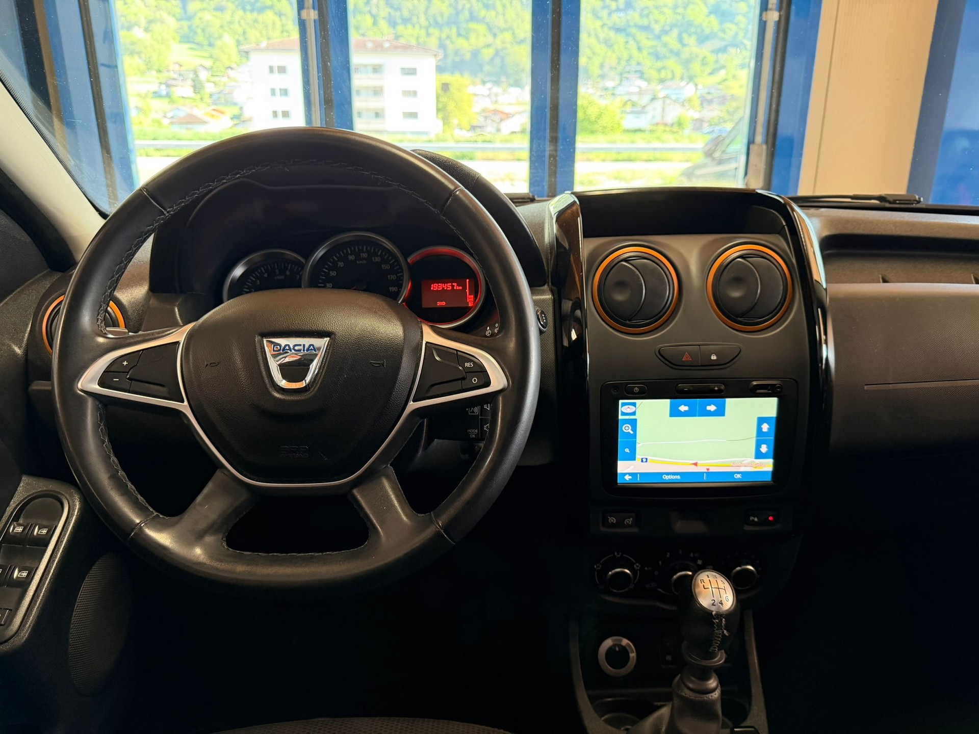 DACIA Duster 1.2 T Ambiance 4x4-image-17