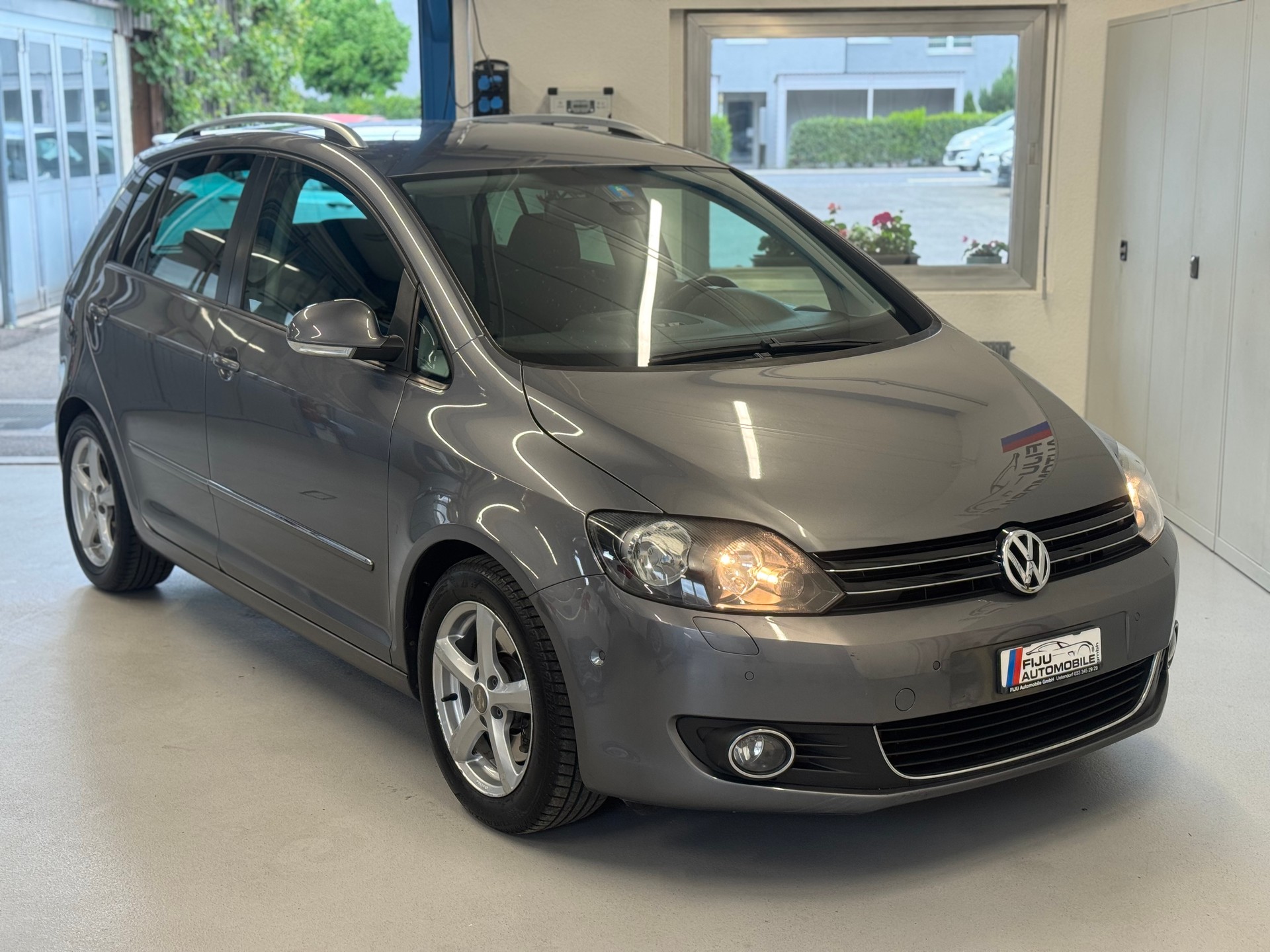 VW Golf Plus 1.4 TSI Highline DSG-image-2