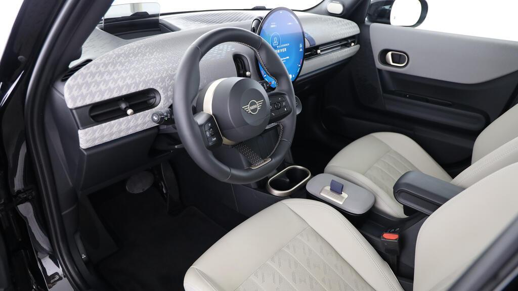 MINI Cooper 5 door C-image-16