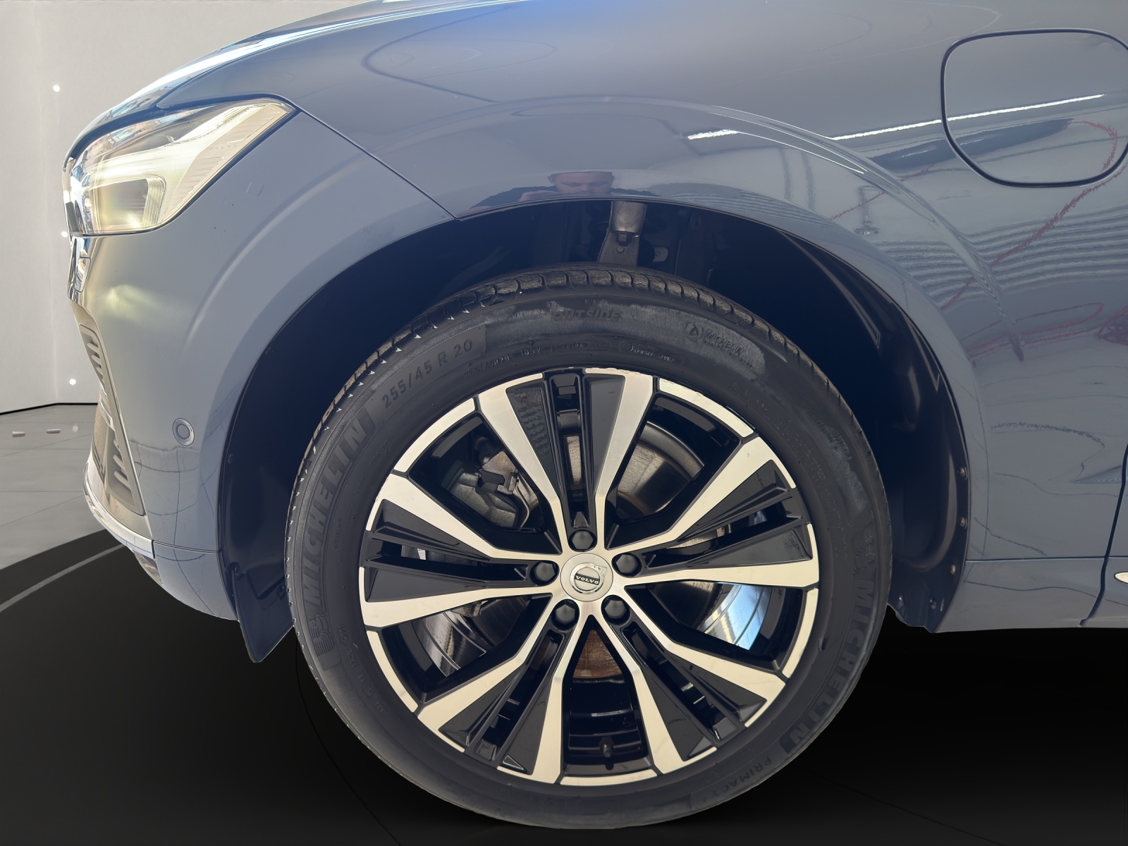 VOLVO XC60 2.0 T6 TE Ultimate Bright eAWD-image-13