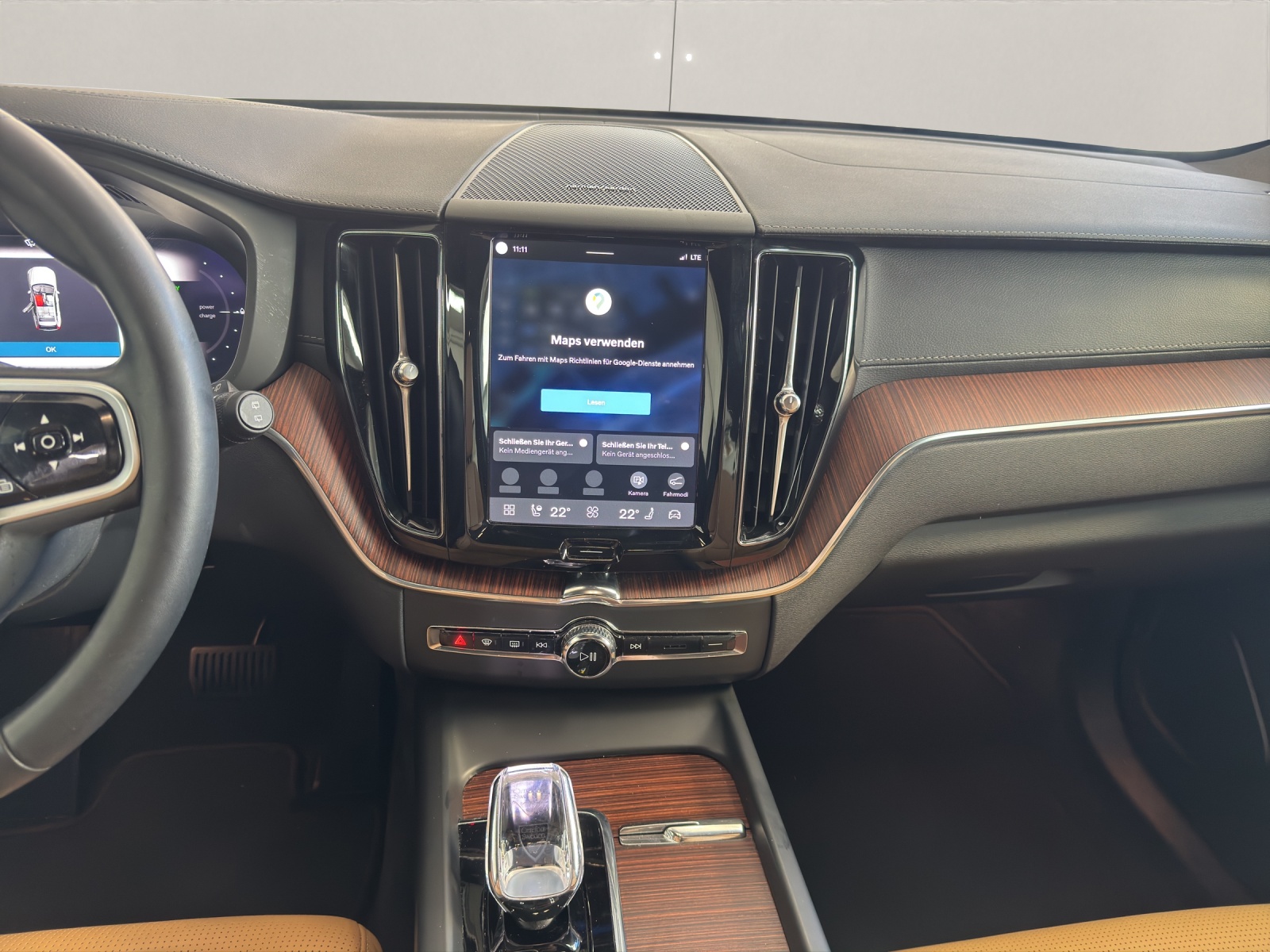 VOLVO XC60 2.0 T6 TE Ultimate Bright eAWD-image-7