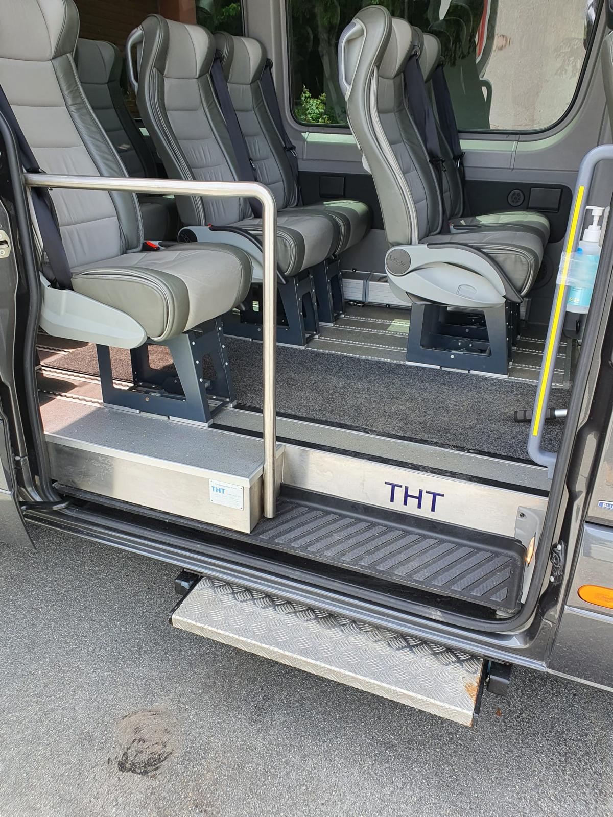 MERCEDES-BENZ 319 Sprinter 13 places 3500 KG