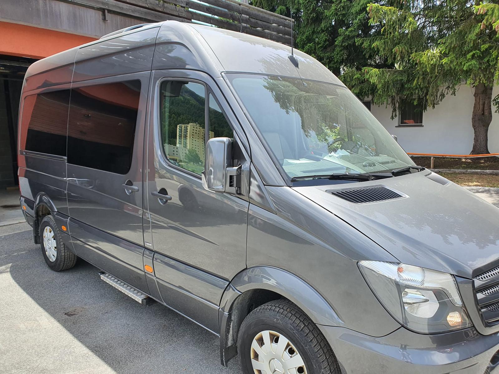 MERCEDES-BENZ 319 Sprinter 13 places 3500 KG-image-1