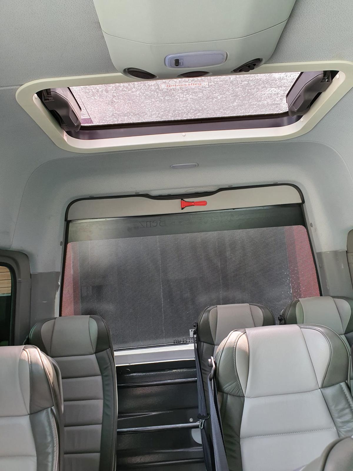 MERCEDES-BENZ 319 Sprinter 13 places 3500 KG-image-2