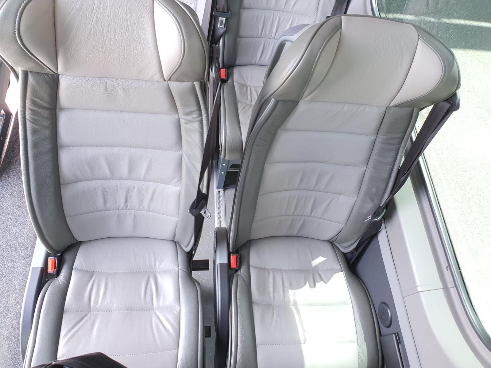 MERCEDES-BENZ 319 Sprinter 13 places 3500 KG-image-5