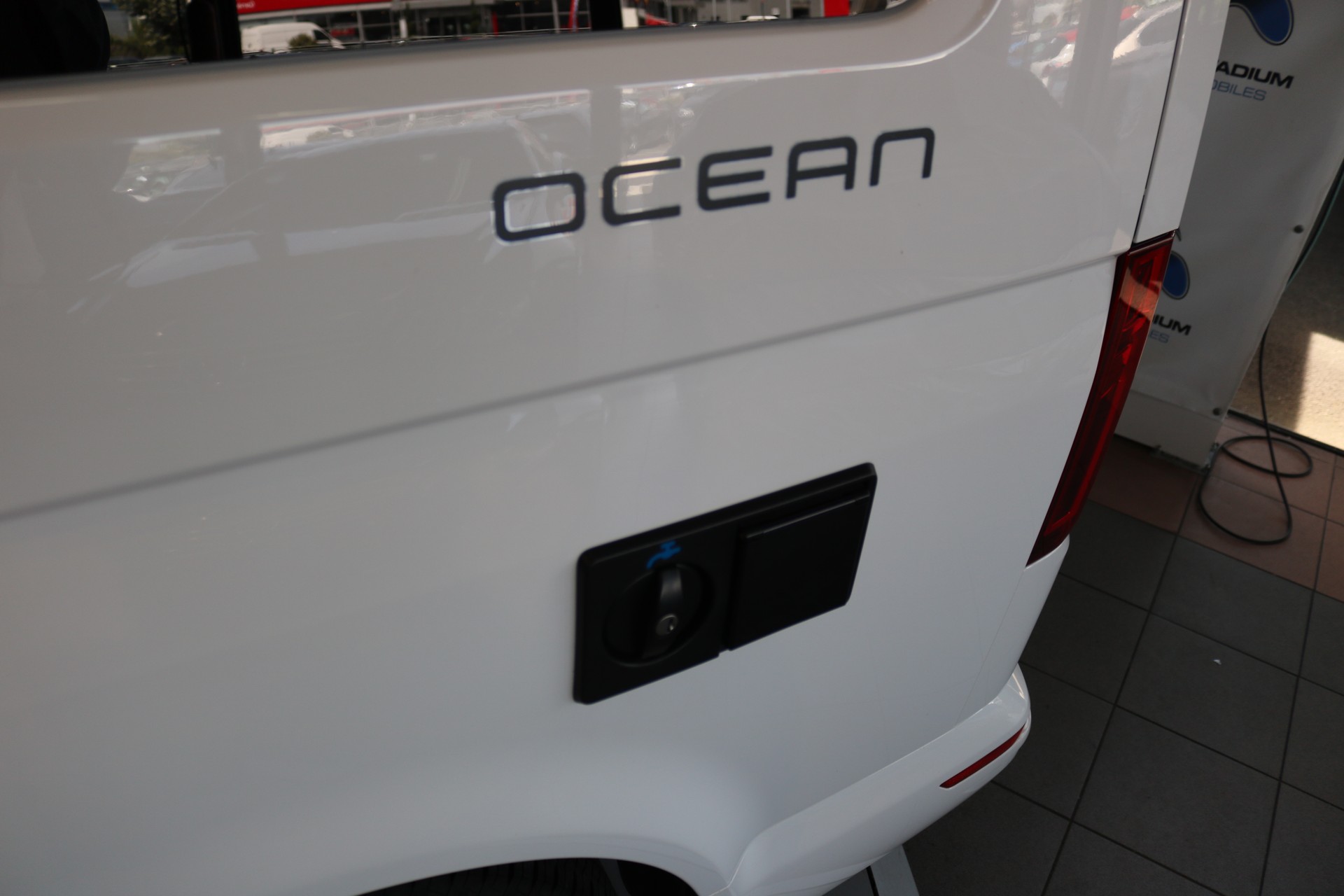 VW T6.1 California 2.0 TDI Ocean DSG-image-8