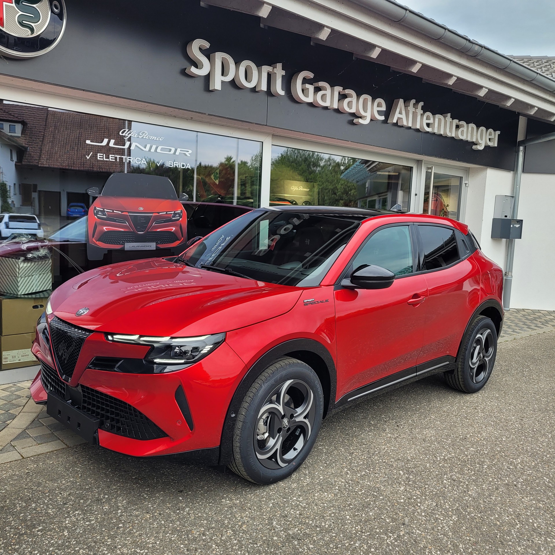 ALFA ROMEO Junior 1.2 48V Hybrid Q4 Sport Speciale