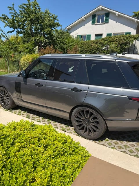 LAND ROVER 4.4 SDV8 Autobiography-image-3