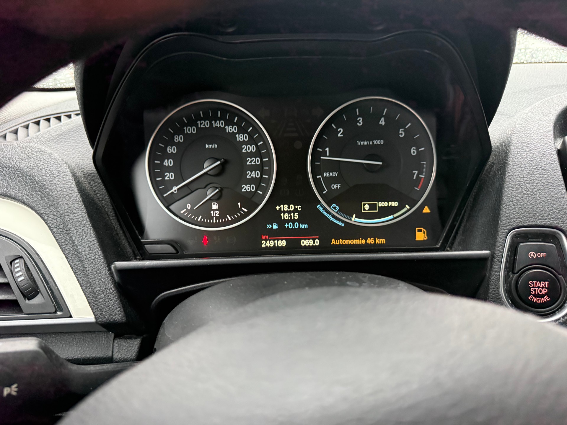 BMW 118i-image-13
