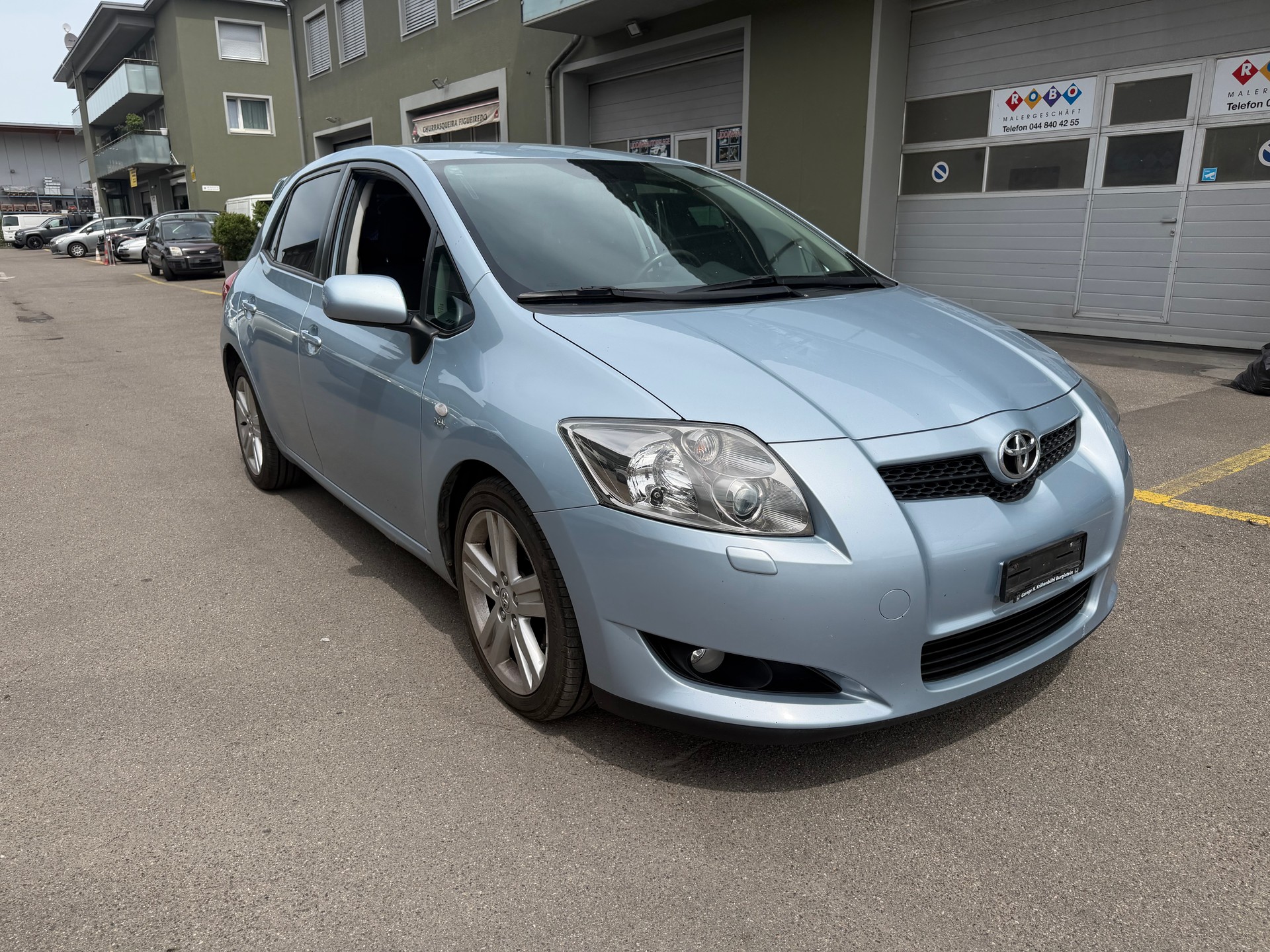 TOYOTA Auris 2.2 D-4D CleanPower Linea Sol Premium-image-2