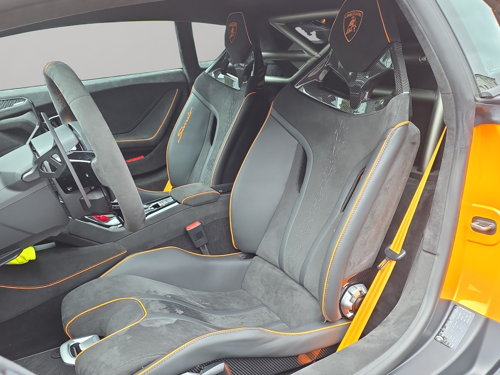 LAMBORGHINI Huracan Sterrato LP610-4 Coupé-image-7