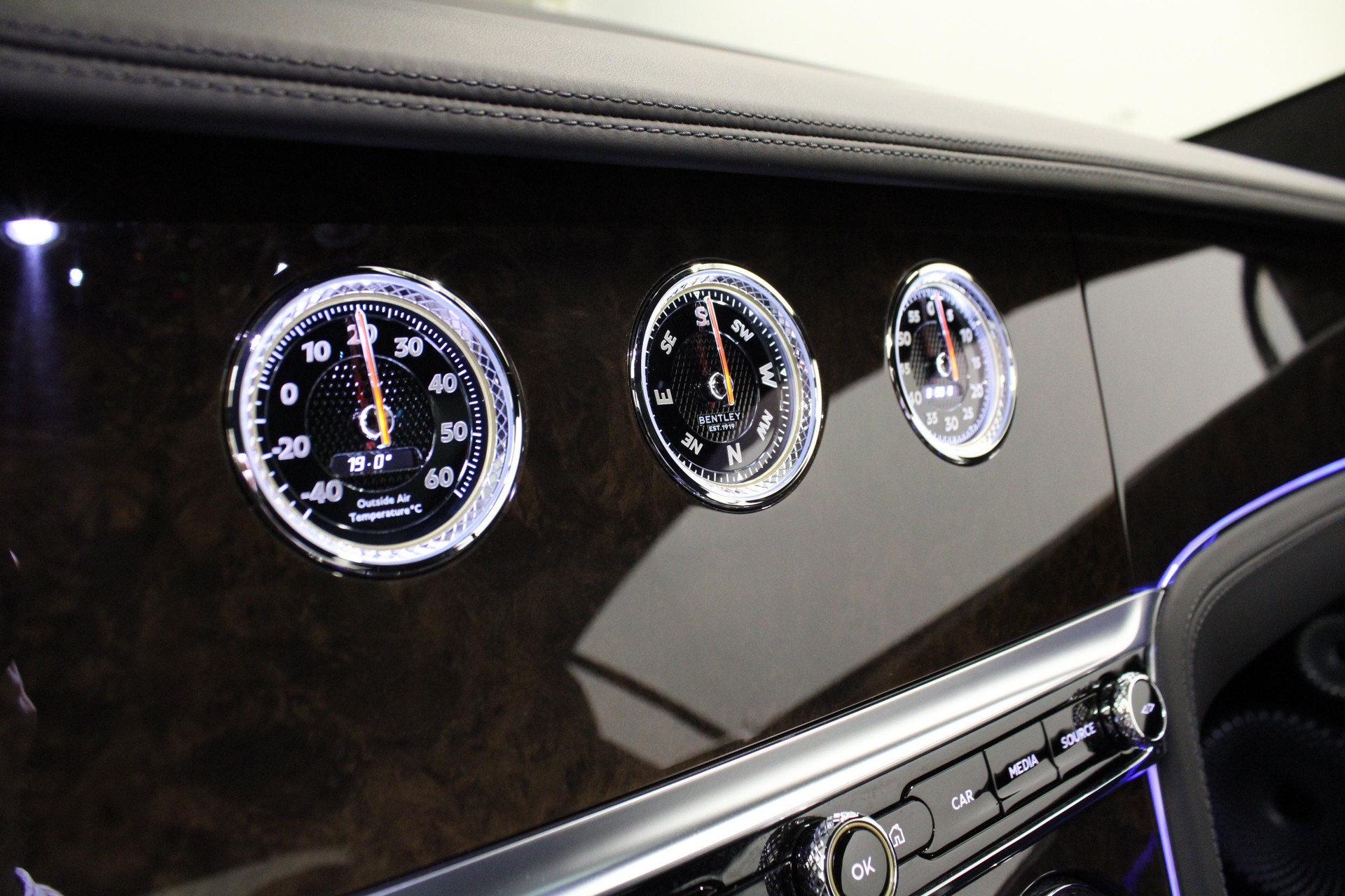 BENTLEY Continental GT 6.0 W12 Speed-image-14