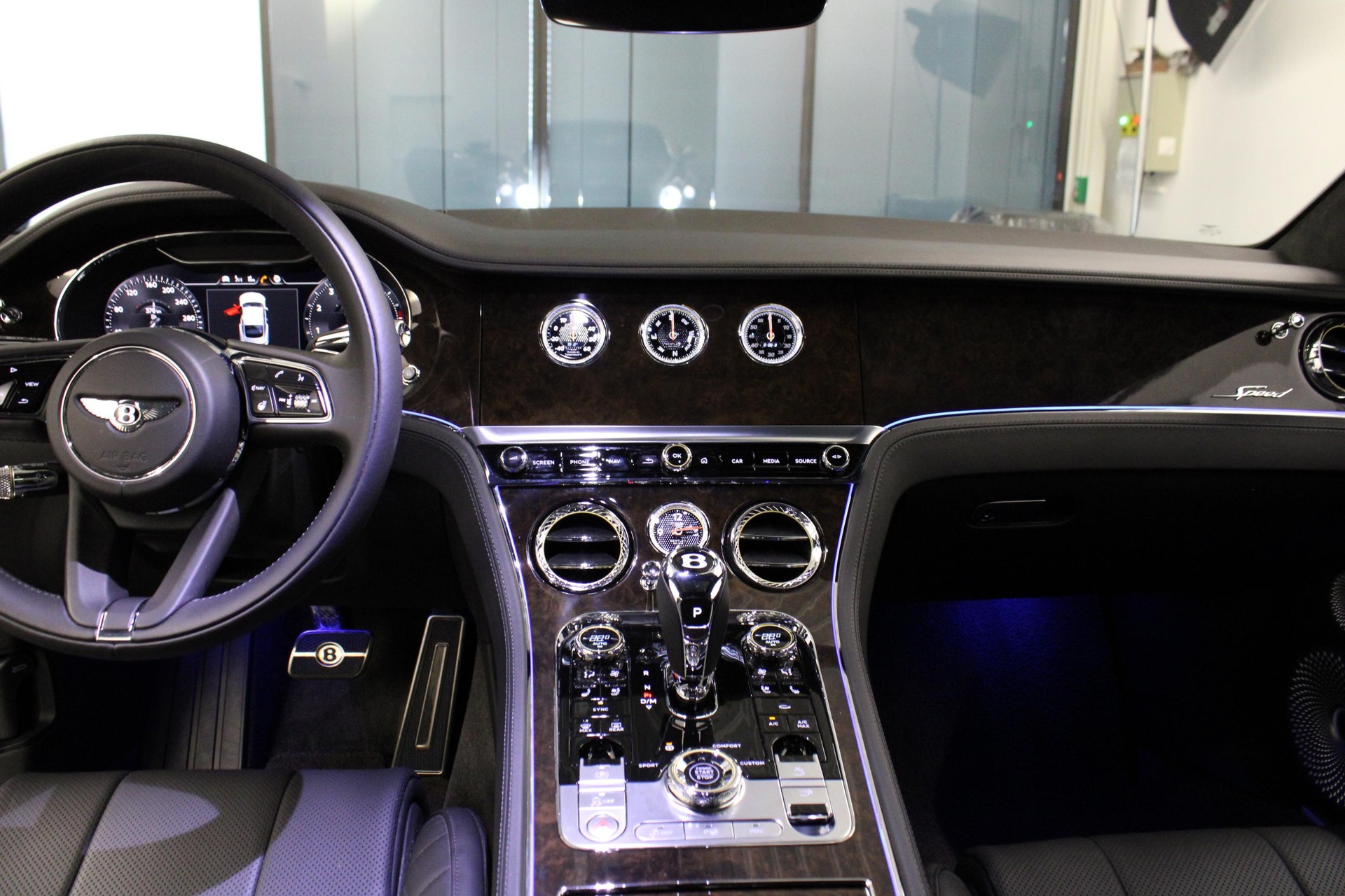 BENTLEY Continental GT 6.0 W12 Speed-image-16