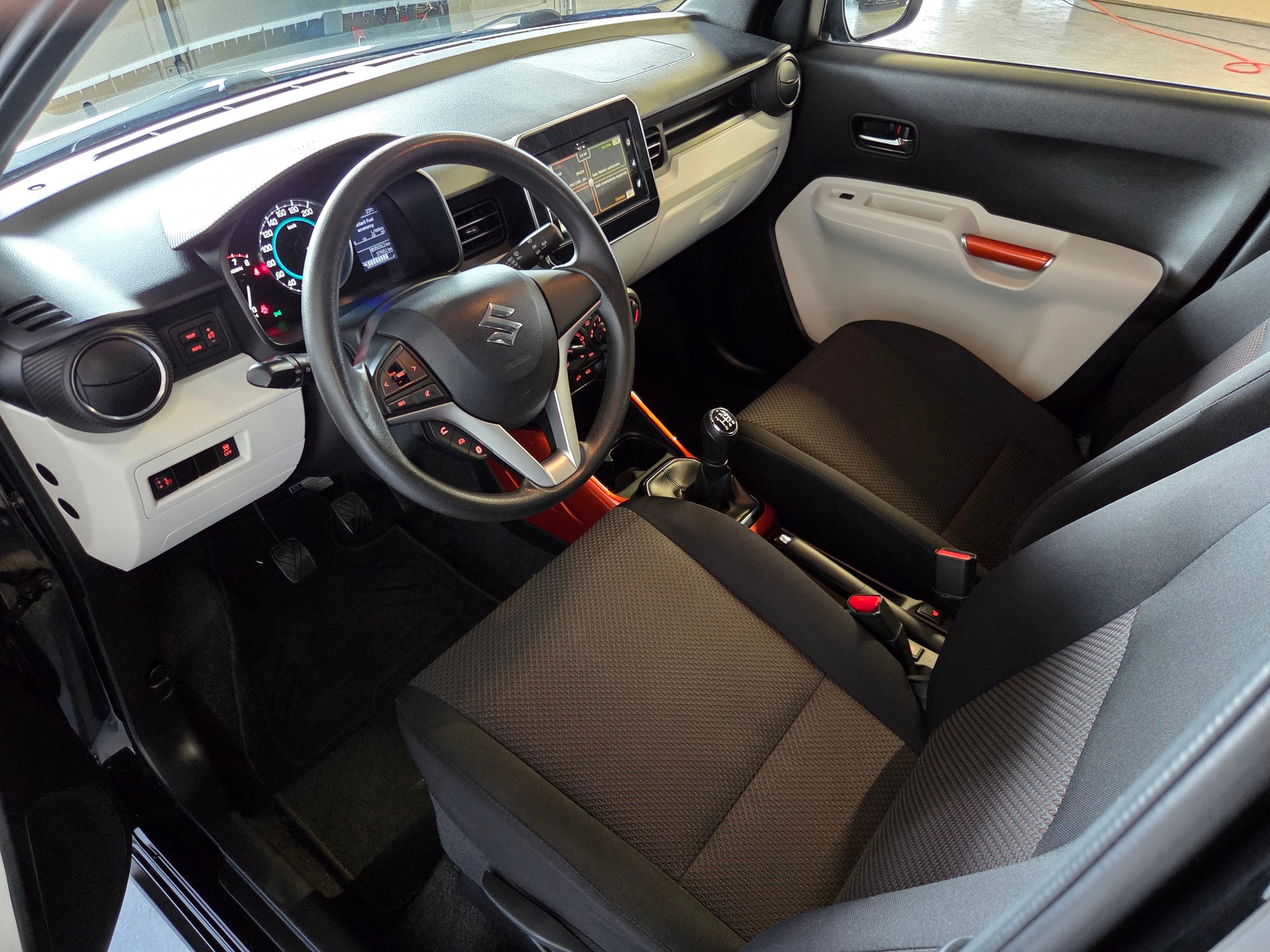 SUZUKI Ignis 1.2 Compact+ 4x4-image-3
