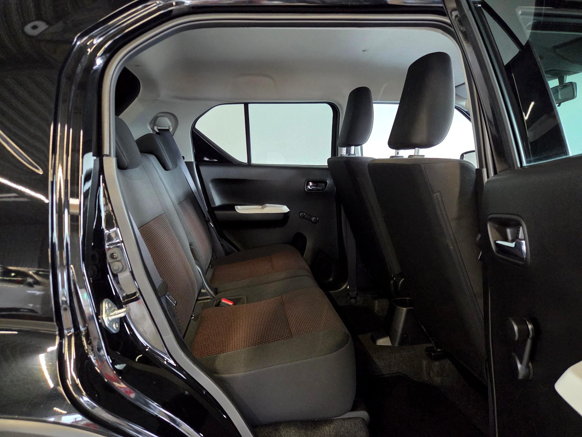 SUZUKI Ignis 1.2 Compact+ 4x4-image-19