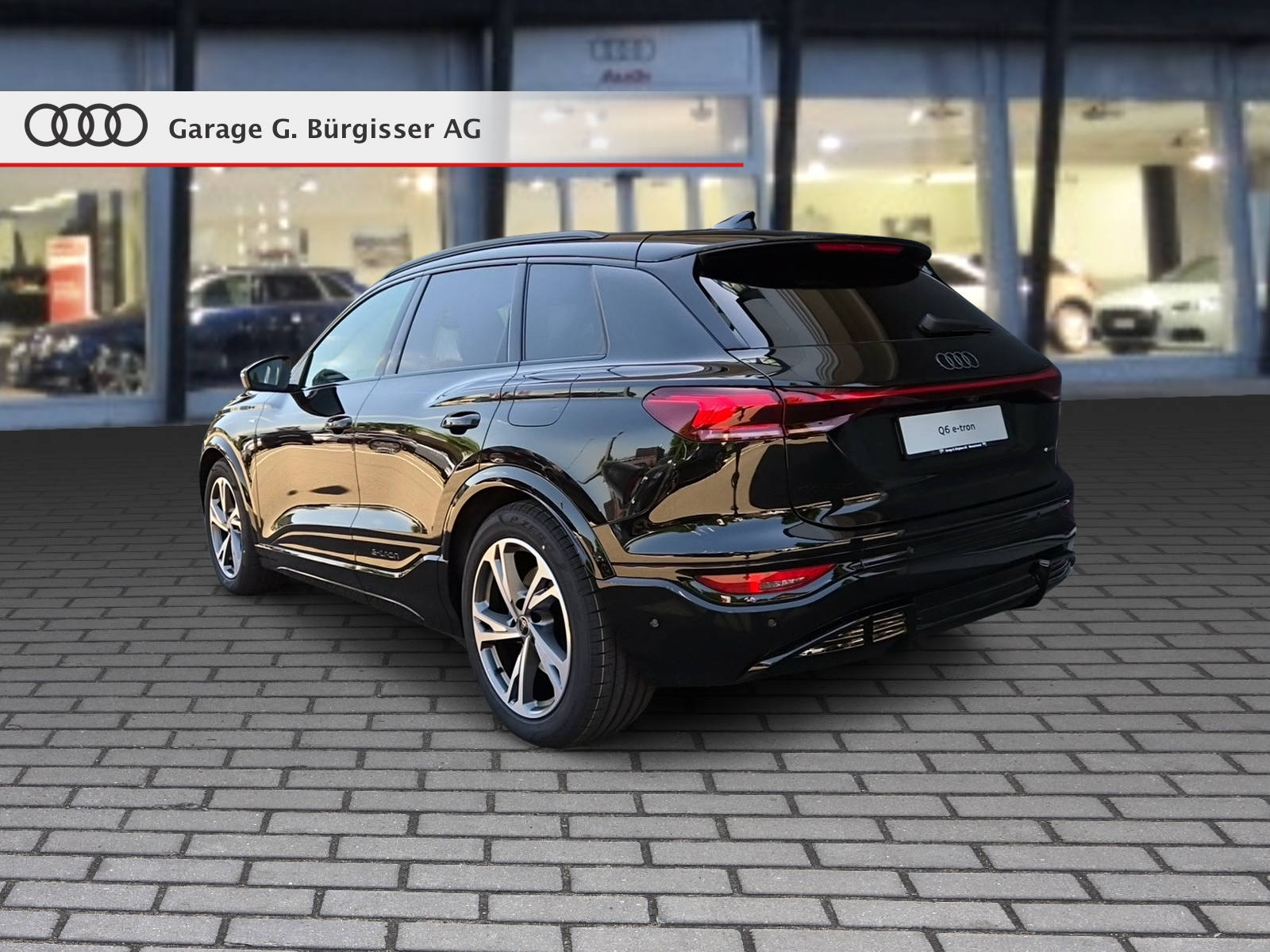 AUDI Q6 e-tron quattro Mythosschwarz Metallic-image-3